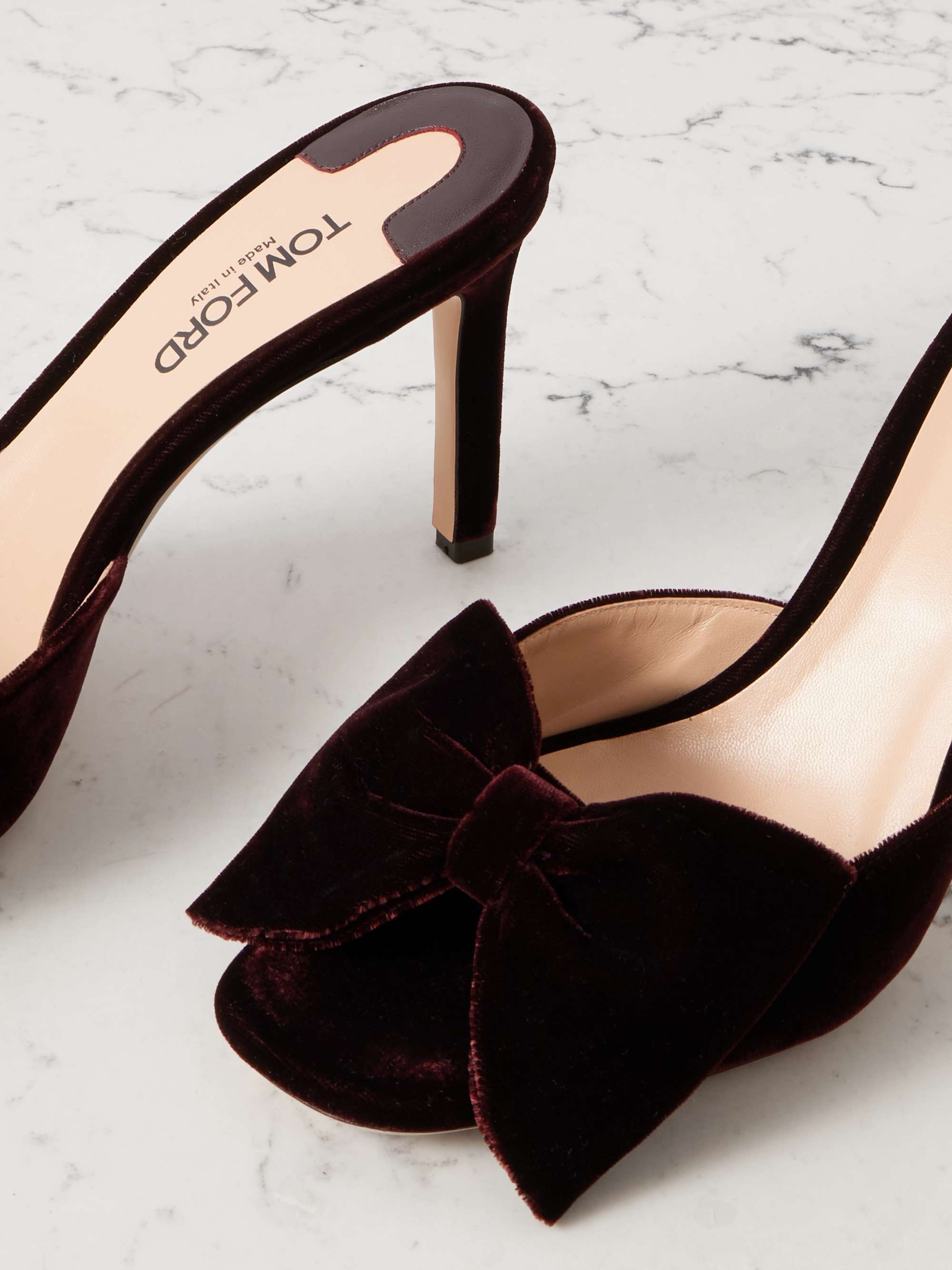 TOM FORD 