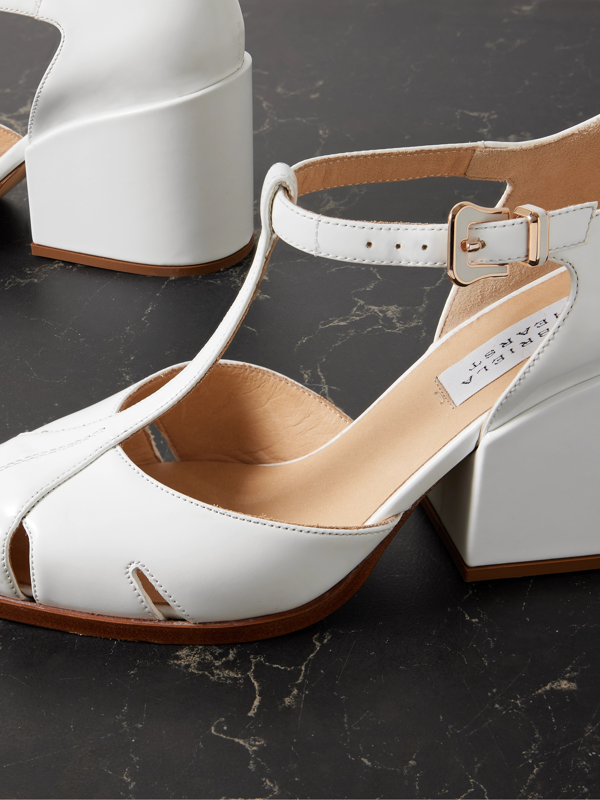 Gabriela Hearst Evita glossed-leather pumps thumbnail