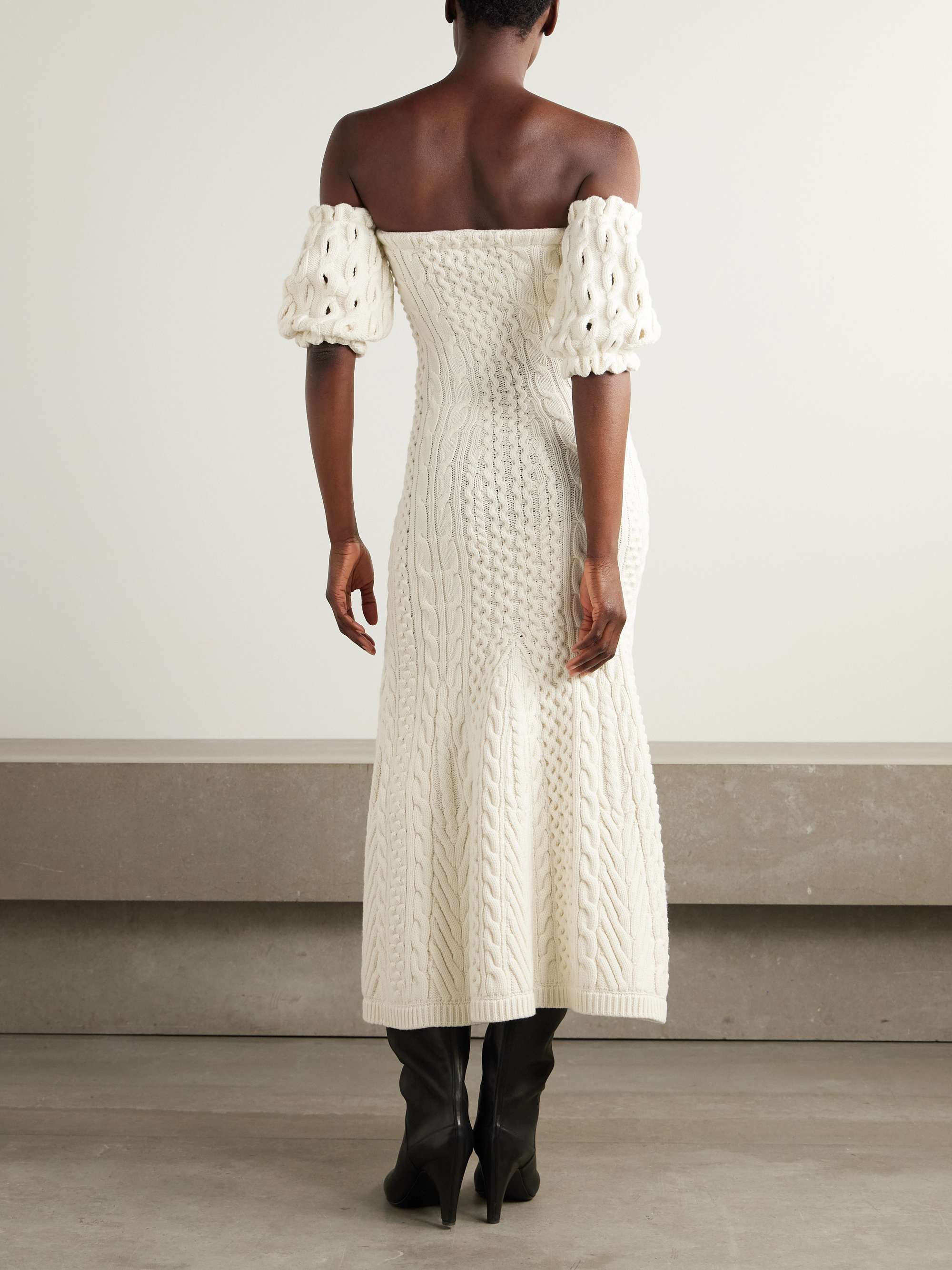 GABRIELA HEARST 