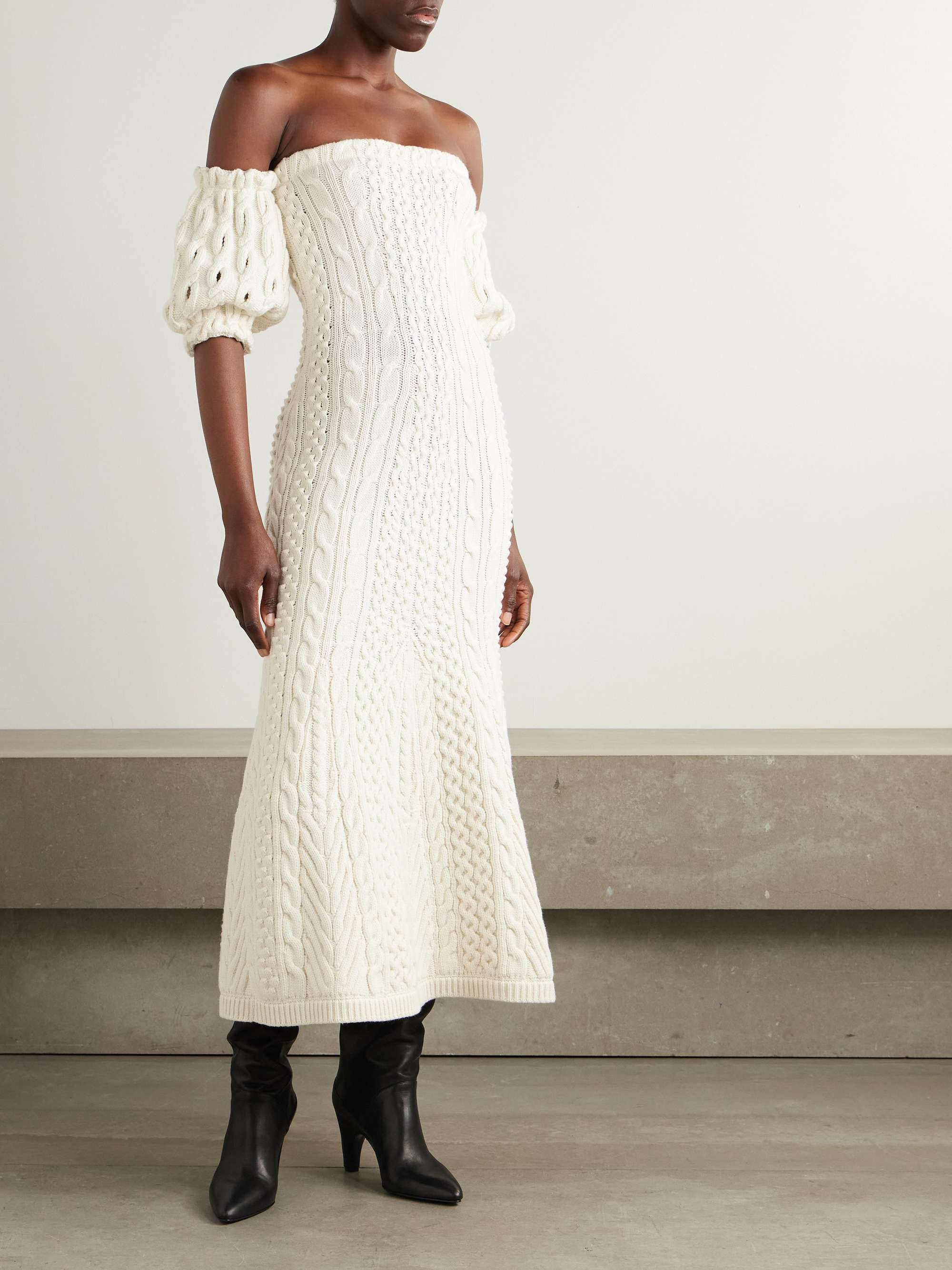 GABRIELA HEARST 