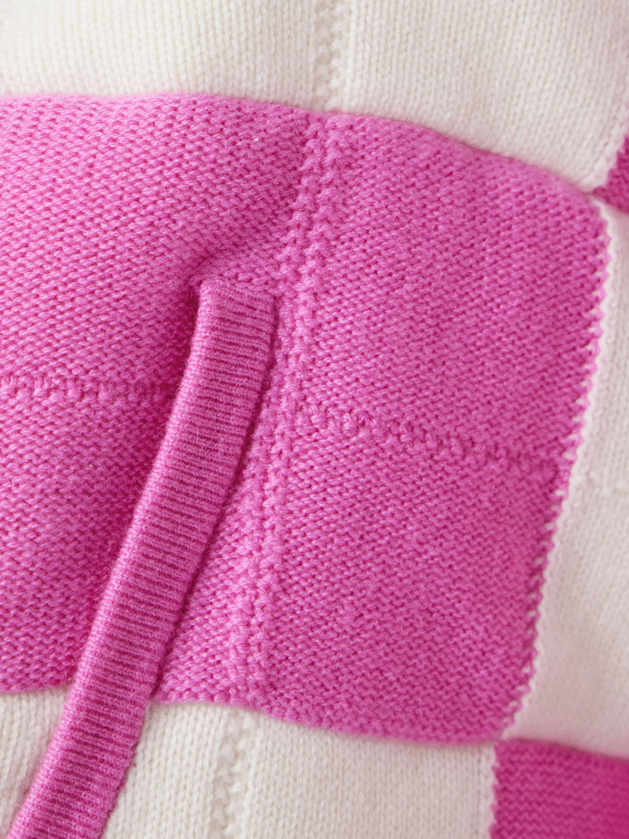 Guest In Residence Checked Padded Quilted Wool And Cashmere-blend Jacket In Pink