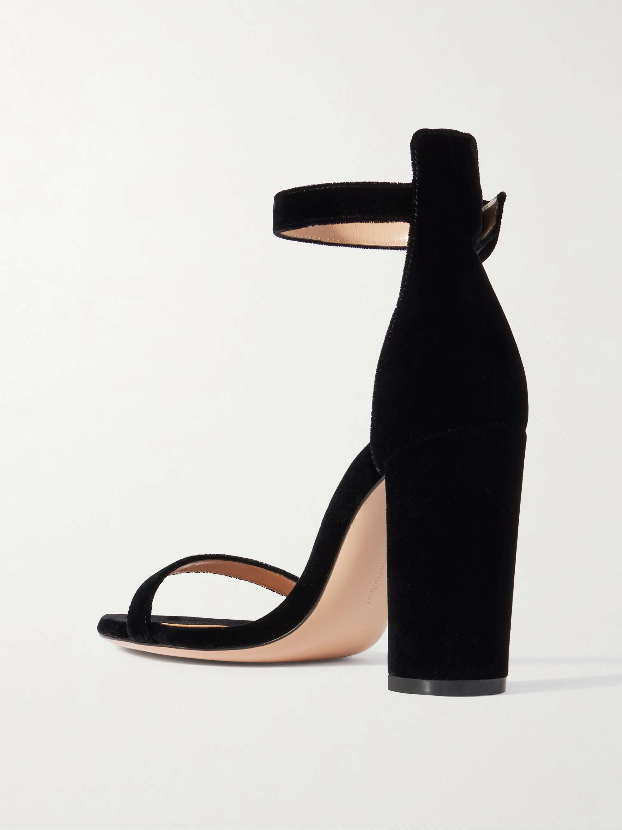 GIANVITO ROSSI 