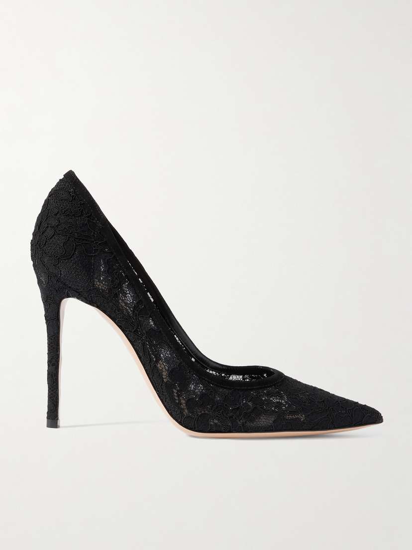 Gianvito Rossi Claudia 105 Lace Pumps