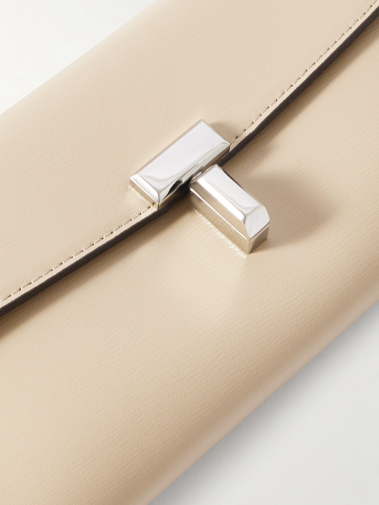 Totême T-lock Leather Continental Wallet In Off-white