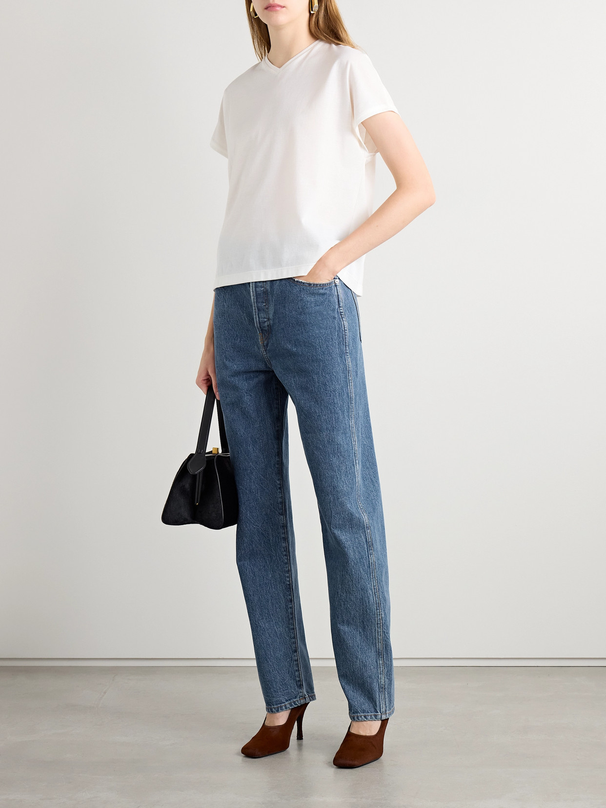 Khaite Corben Low-rise Jeans In Blue