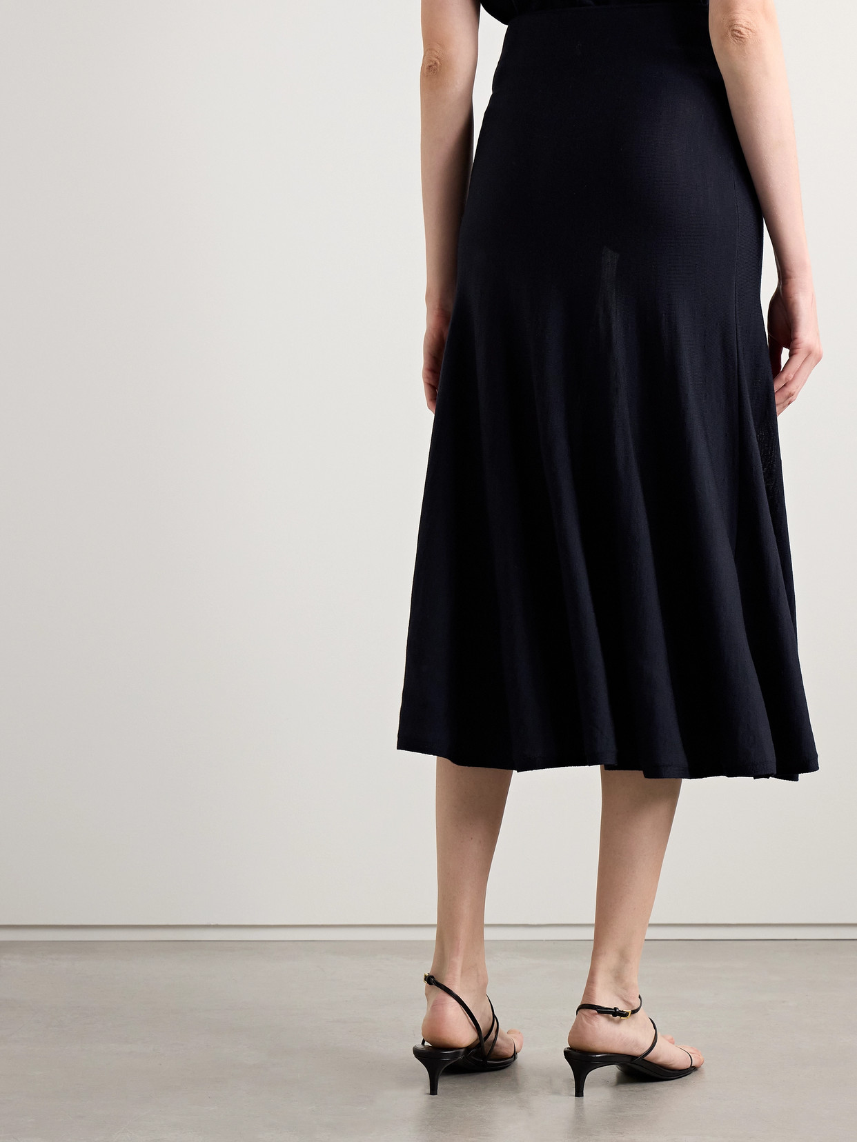 Khaite Mayu Wool-blend Midi Skirt In Black