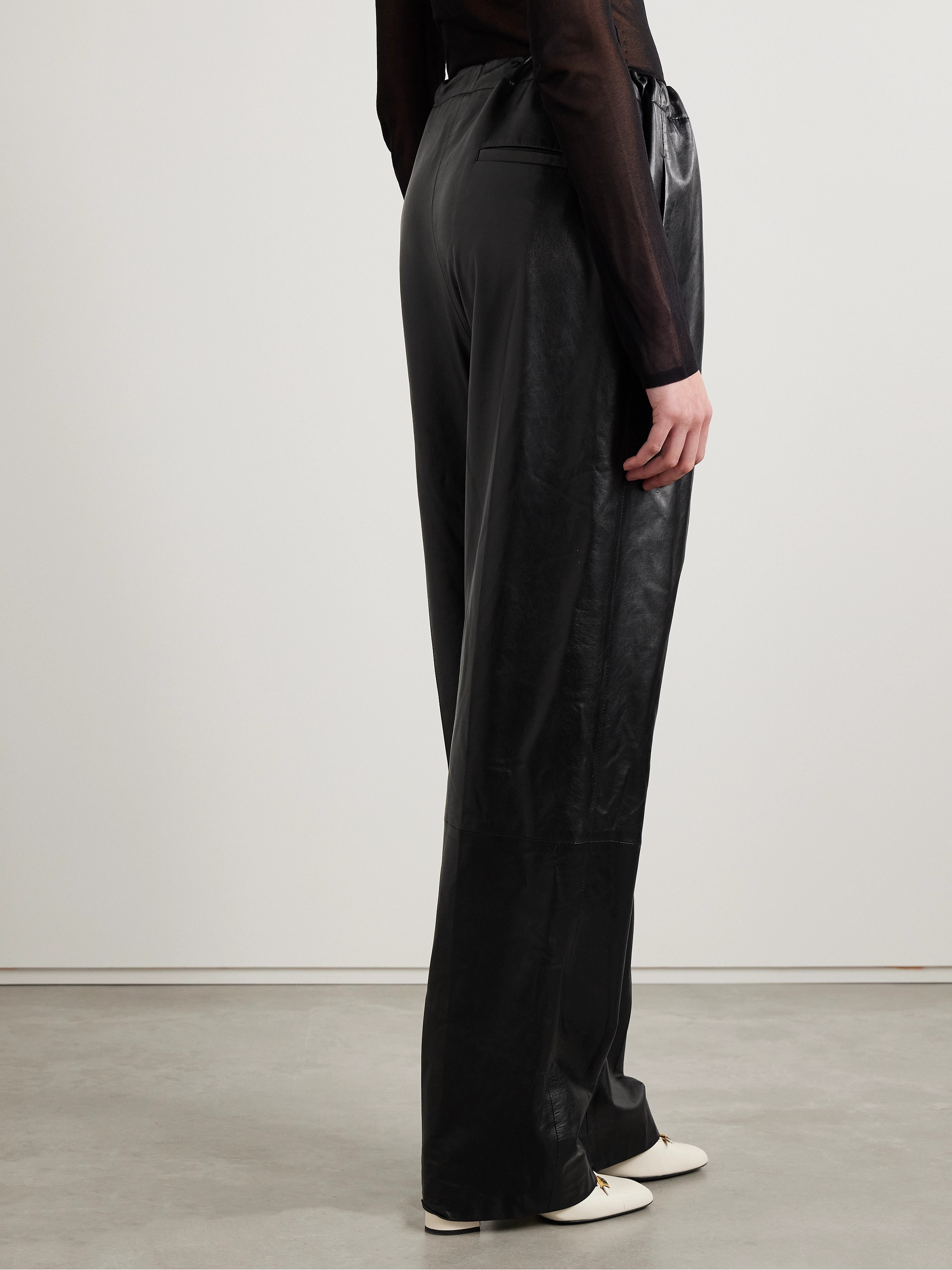 KHAITE Trenton pleated leather pants thumbnail