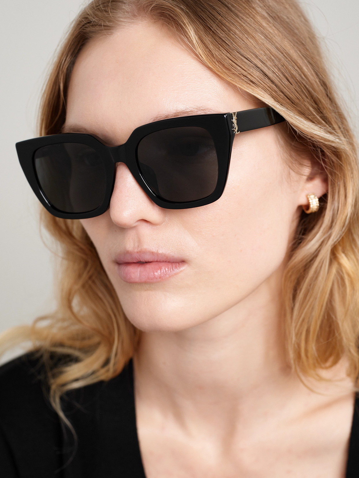 Saint Laurent Oversized Cat-eye Acetate Sunglasses In Black