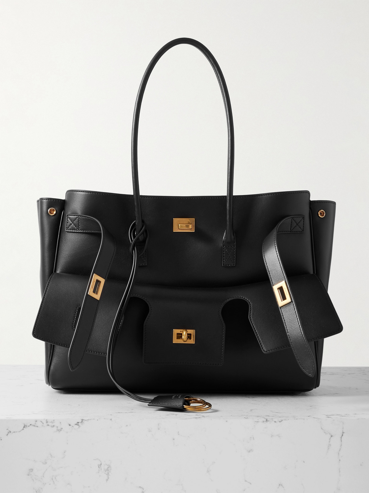 Balenciaga Bel Air Medium Leather Tote In Black