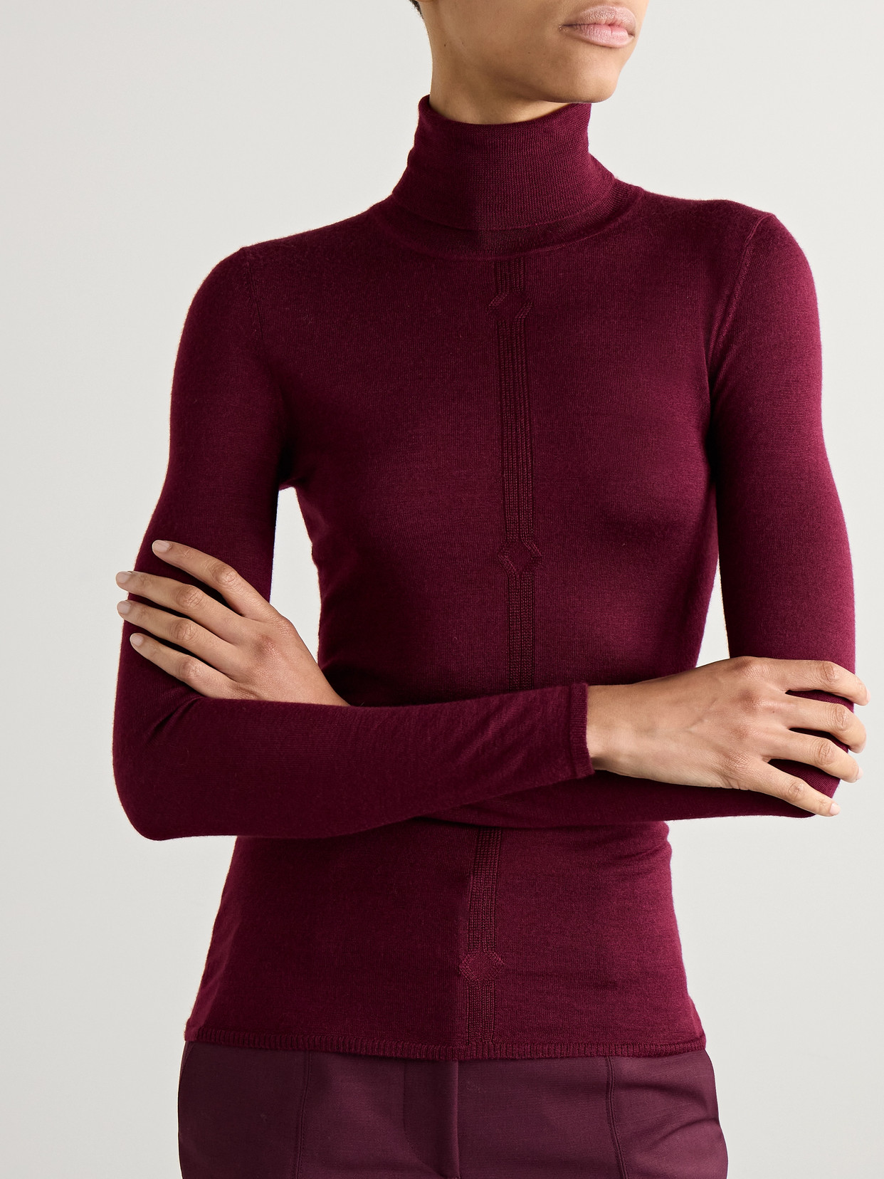 Gabriela Hearst Steinem Cashmere And Silk-blend Turtleneck Sweater In Burgundy