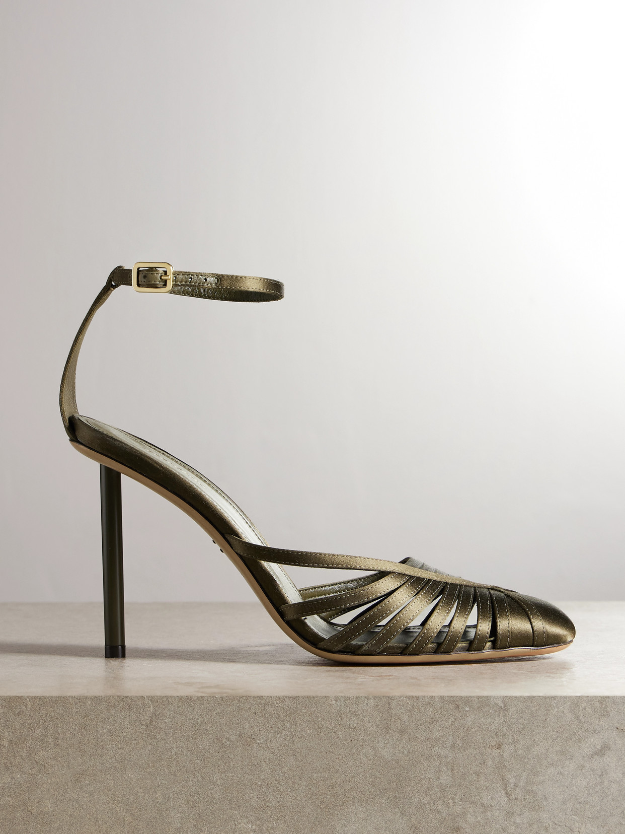 Ferragamo - Ermelia 95 Satin Point-toe Pumps - Green