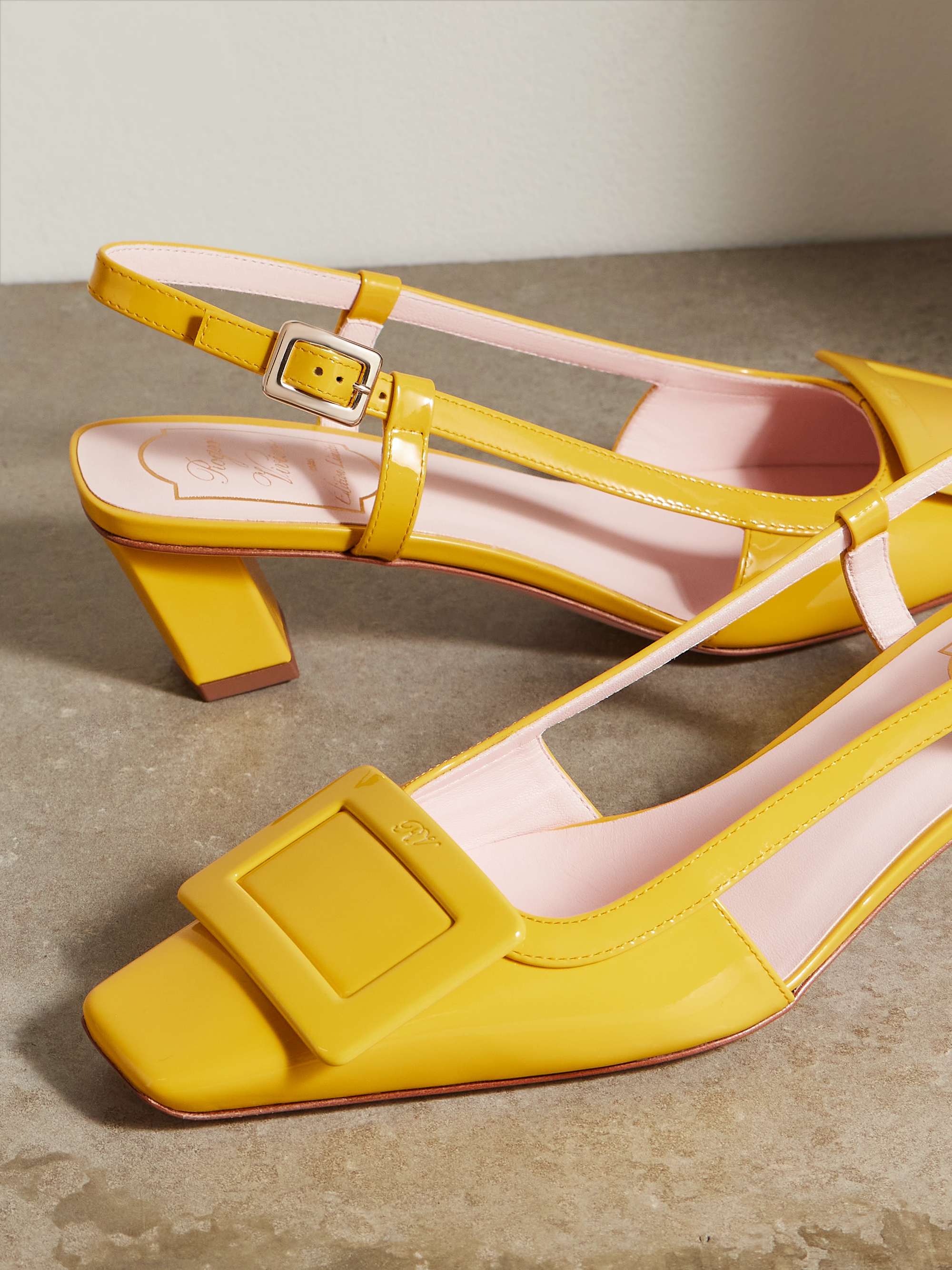 ROGER VIVIER 