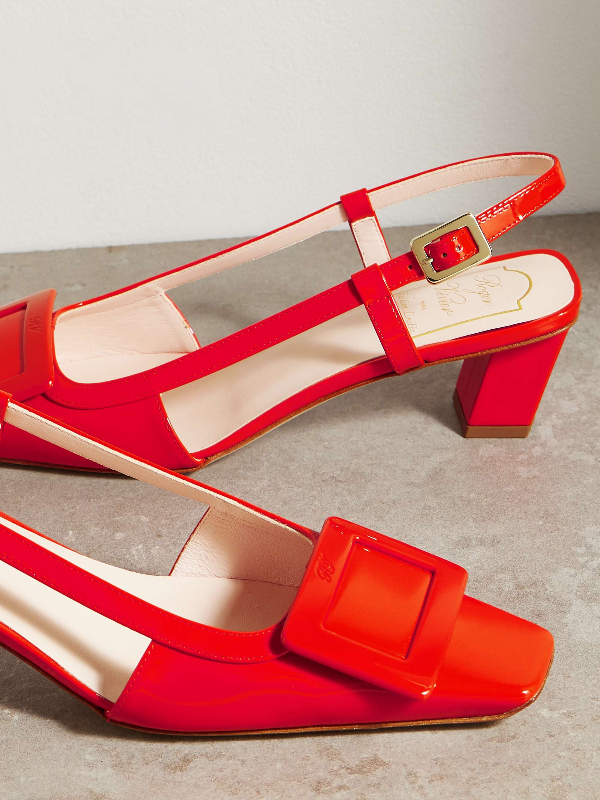 ROGER VIVIER 