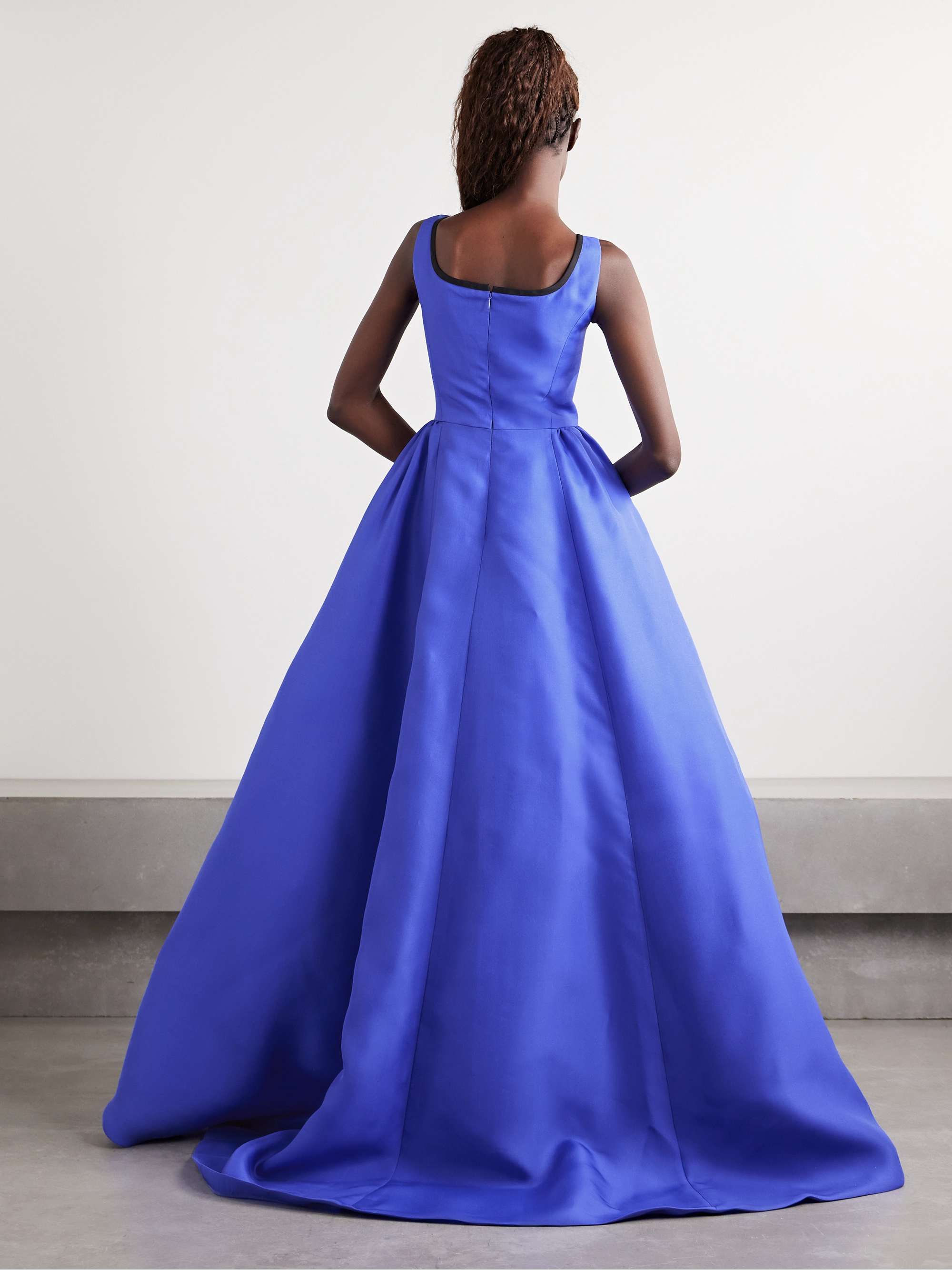 CAROLINA HERRERA 