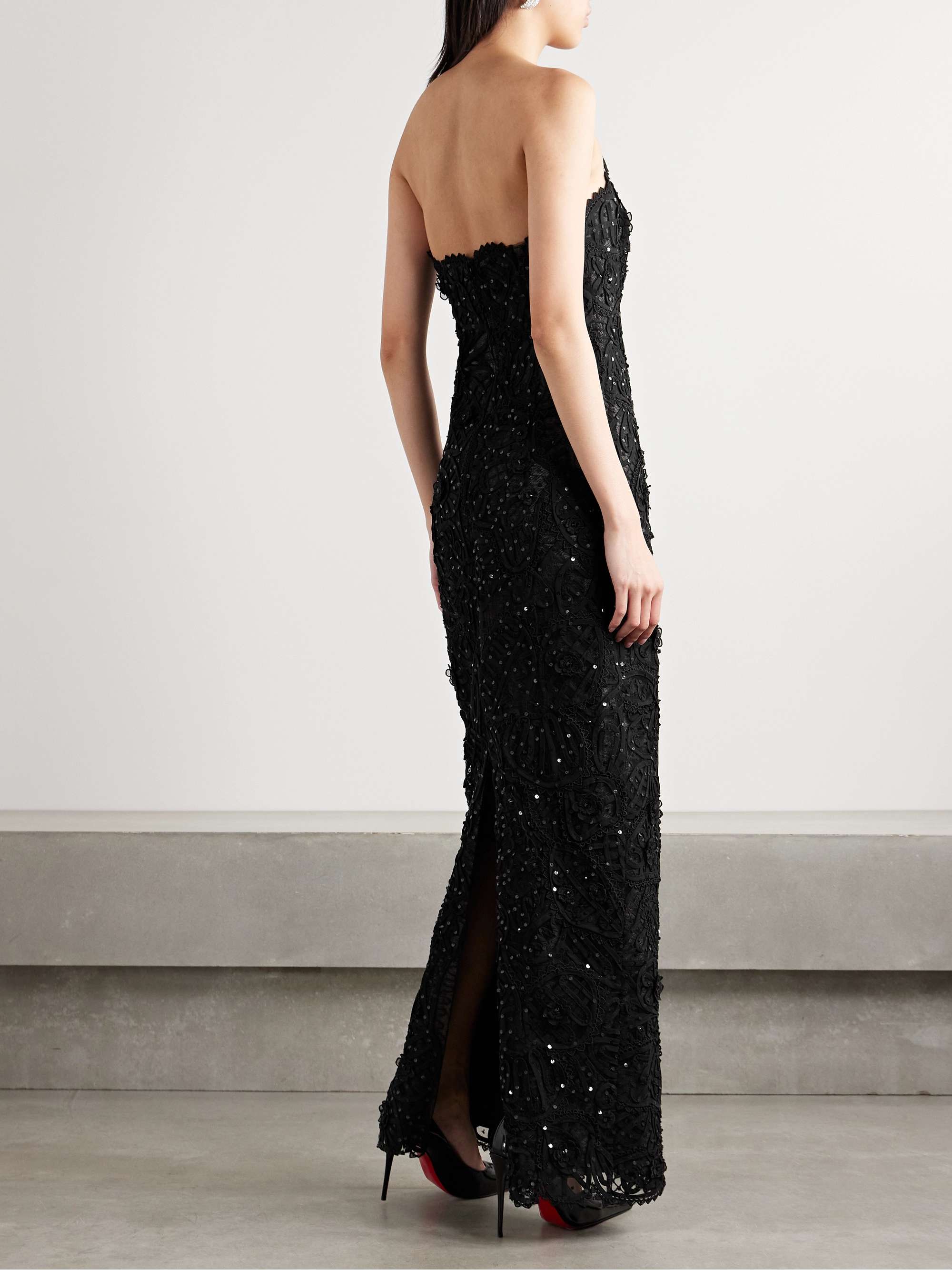 CAROLINA HERRERA 