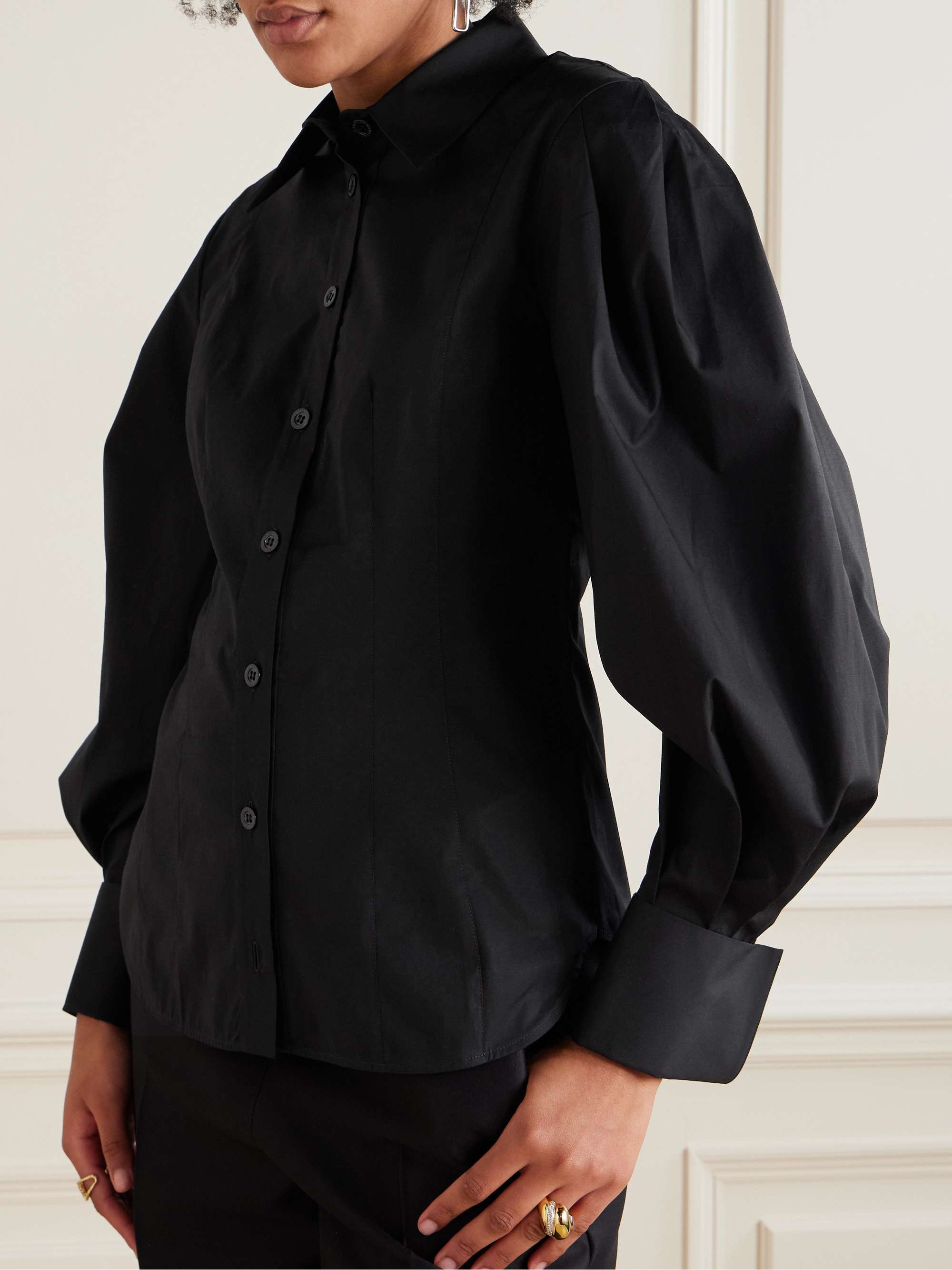 CAROLINA HERRERA 