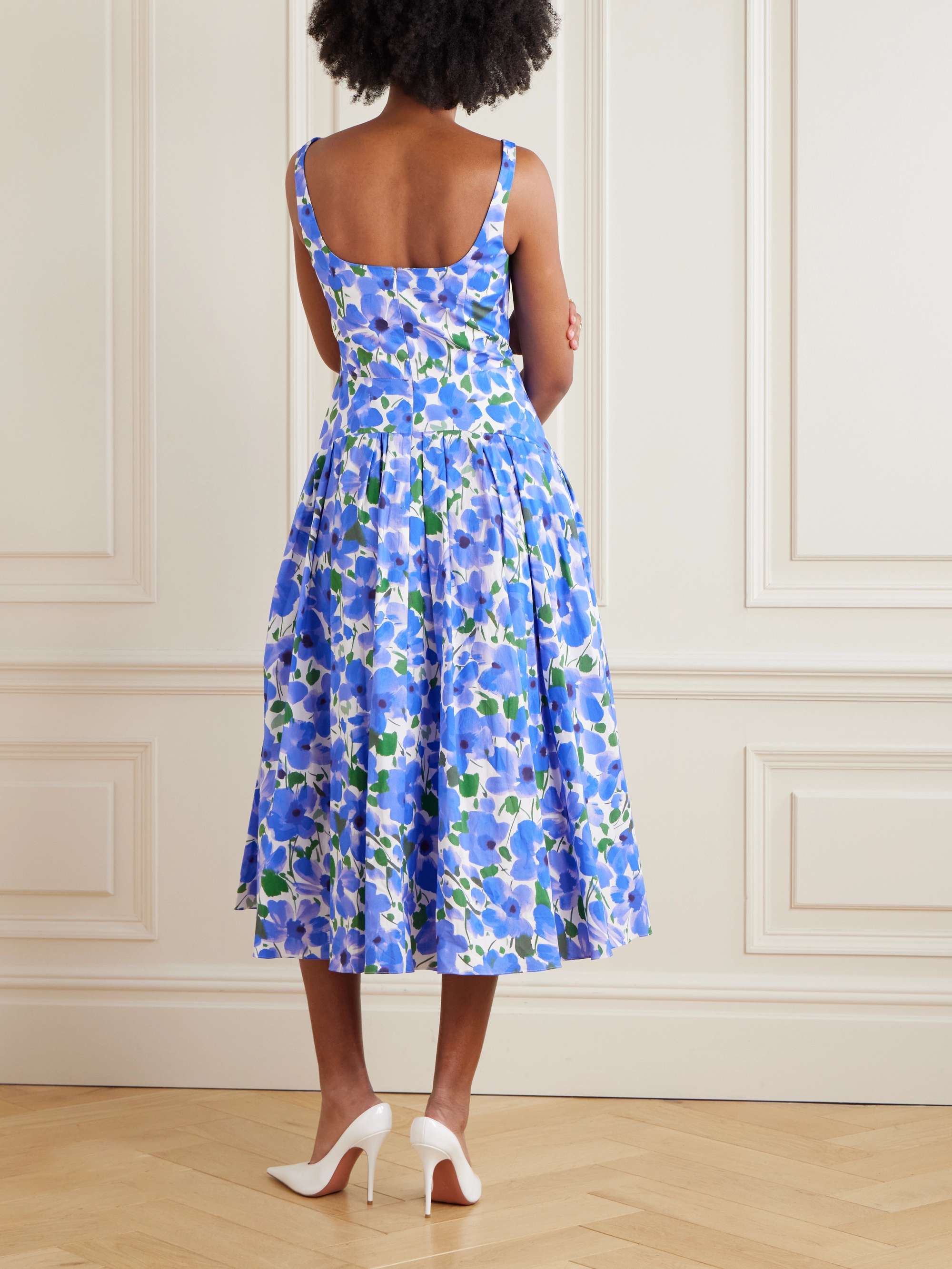 CAROLINA HERRERA 
