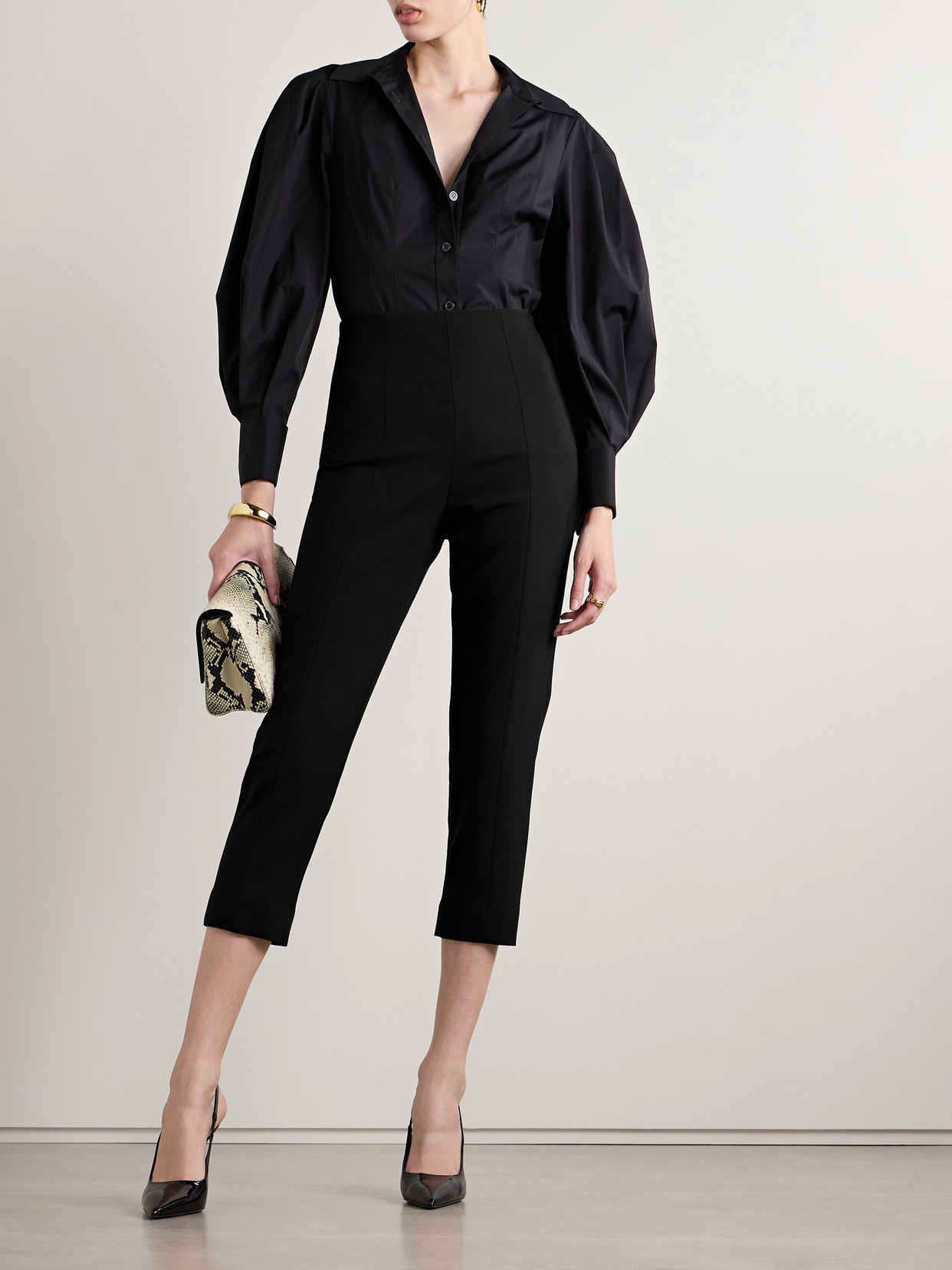 Carolina Herrera Cropped Wool-blend Crepe Skinny Pants In Black