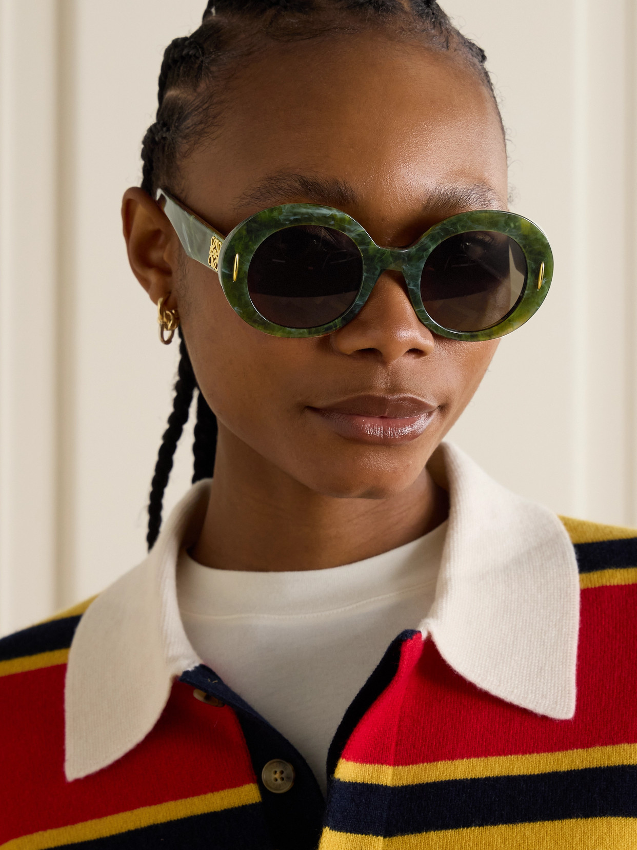 Loewe Round-frame Marbled Acetate Sunglasses In Green