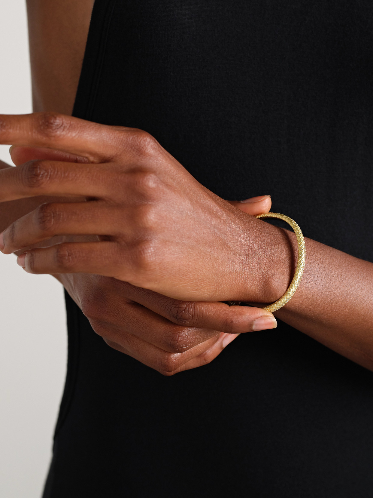 Jenna Blake Snake 18-karat Gold Diamond Cuff In Gold