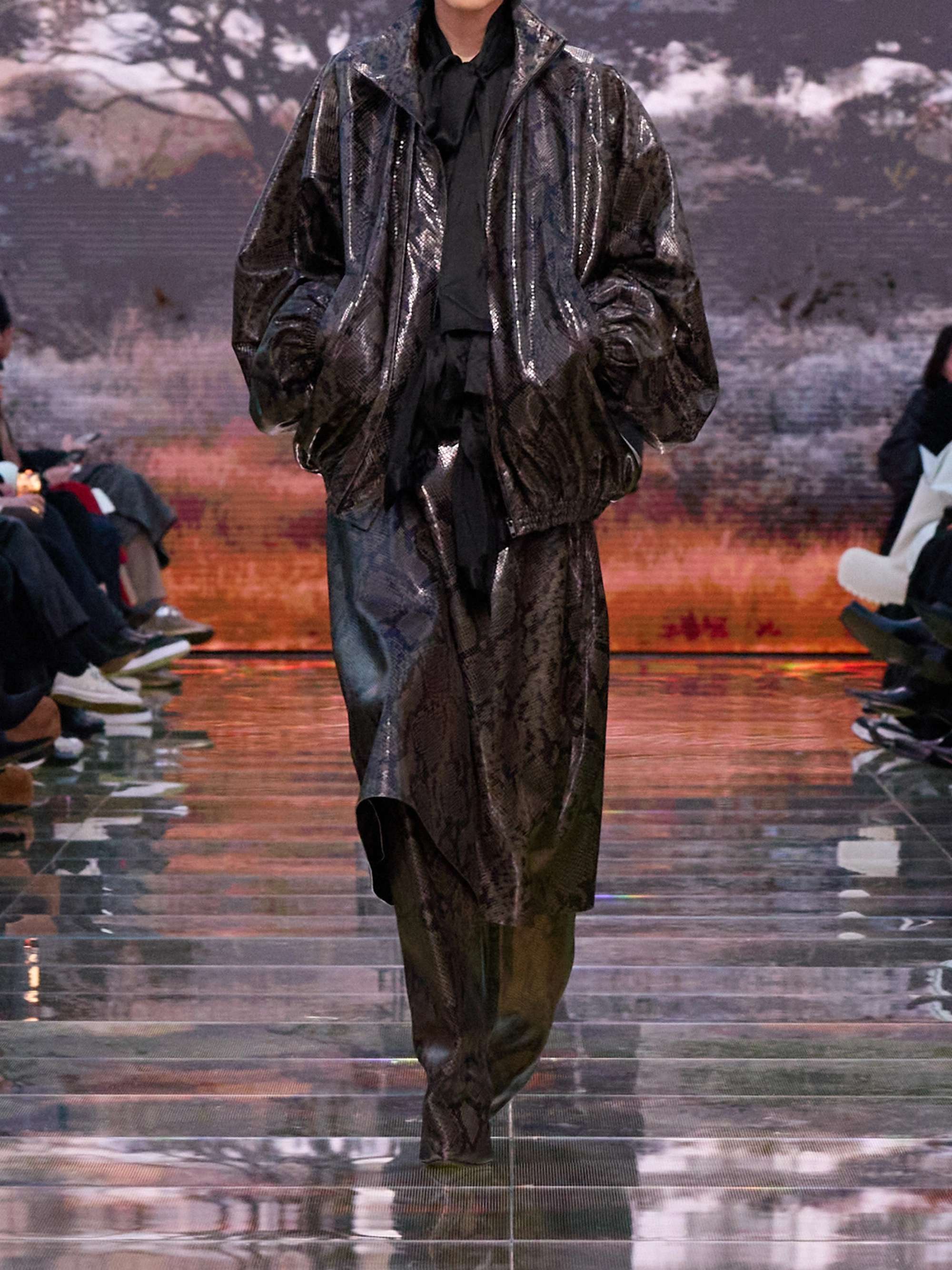 BALENCIAGA 