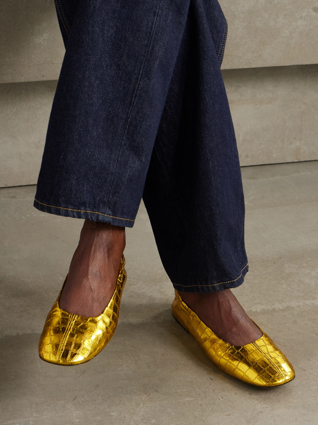 DRIES VAN NOTEN METALLIC CROC-EFFECT LEATHER BALLET FLATS