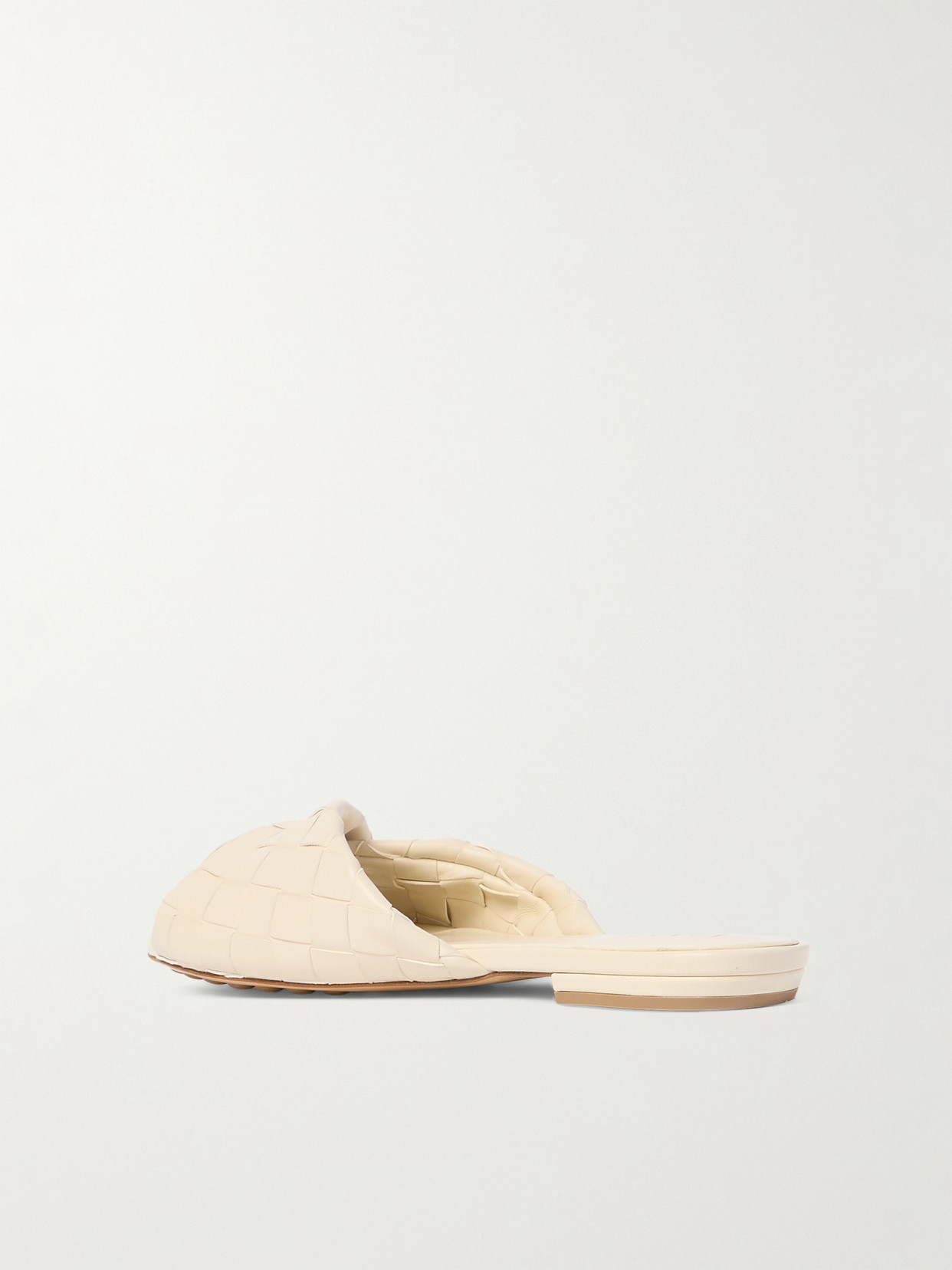 Bottega Veneta Blink Intrecciato Leather Slides In Off-white