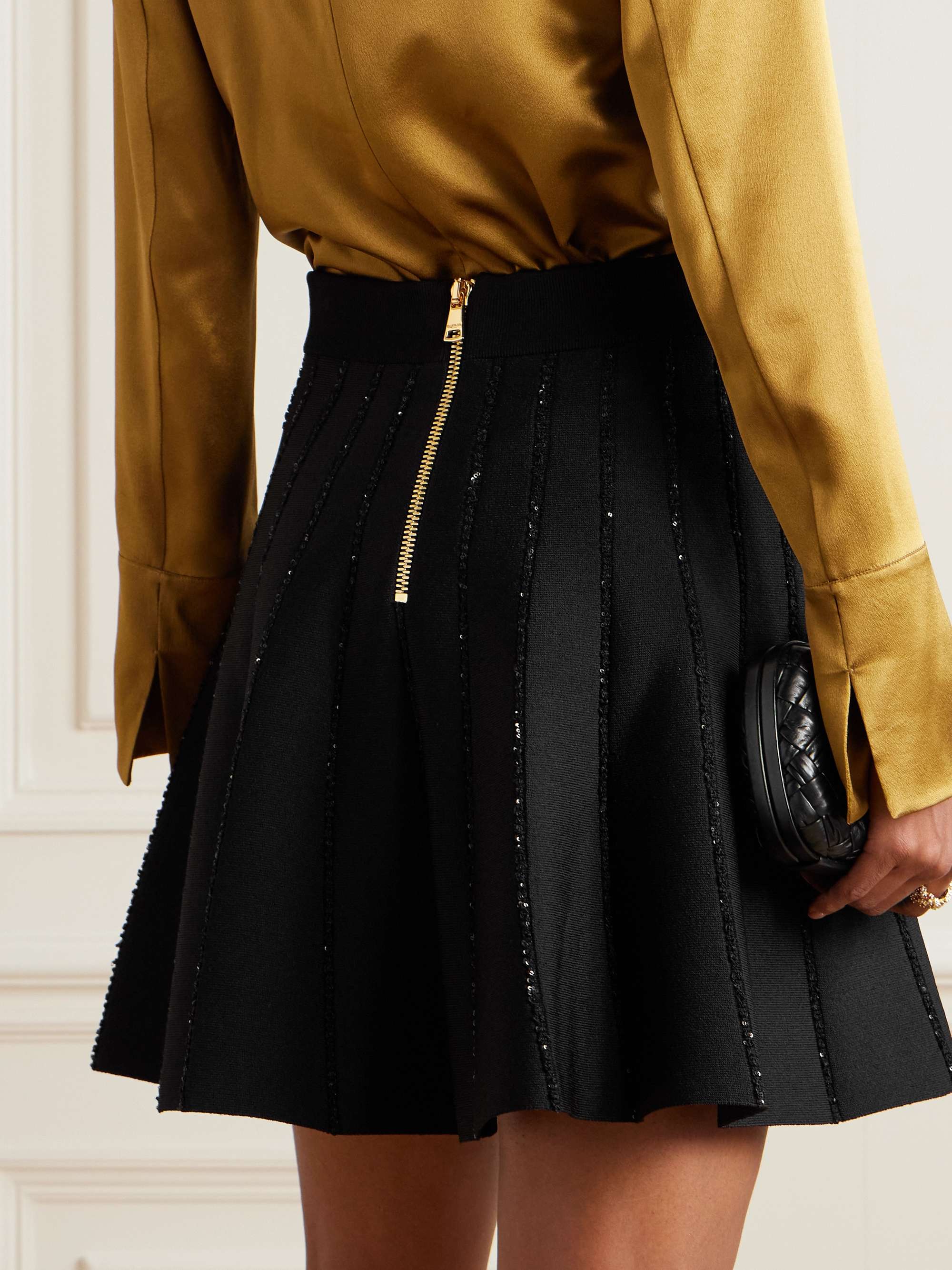 BALMAIN 