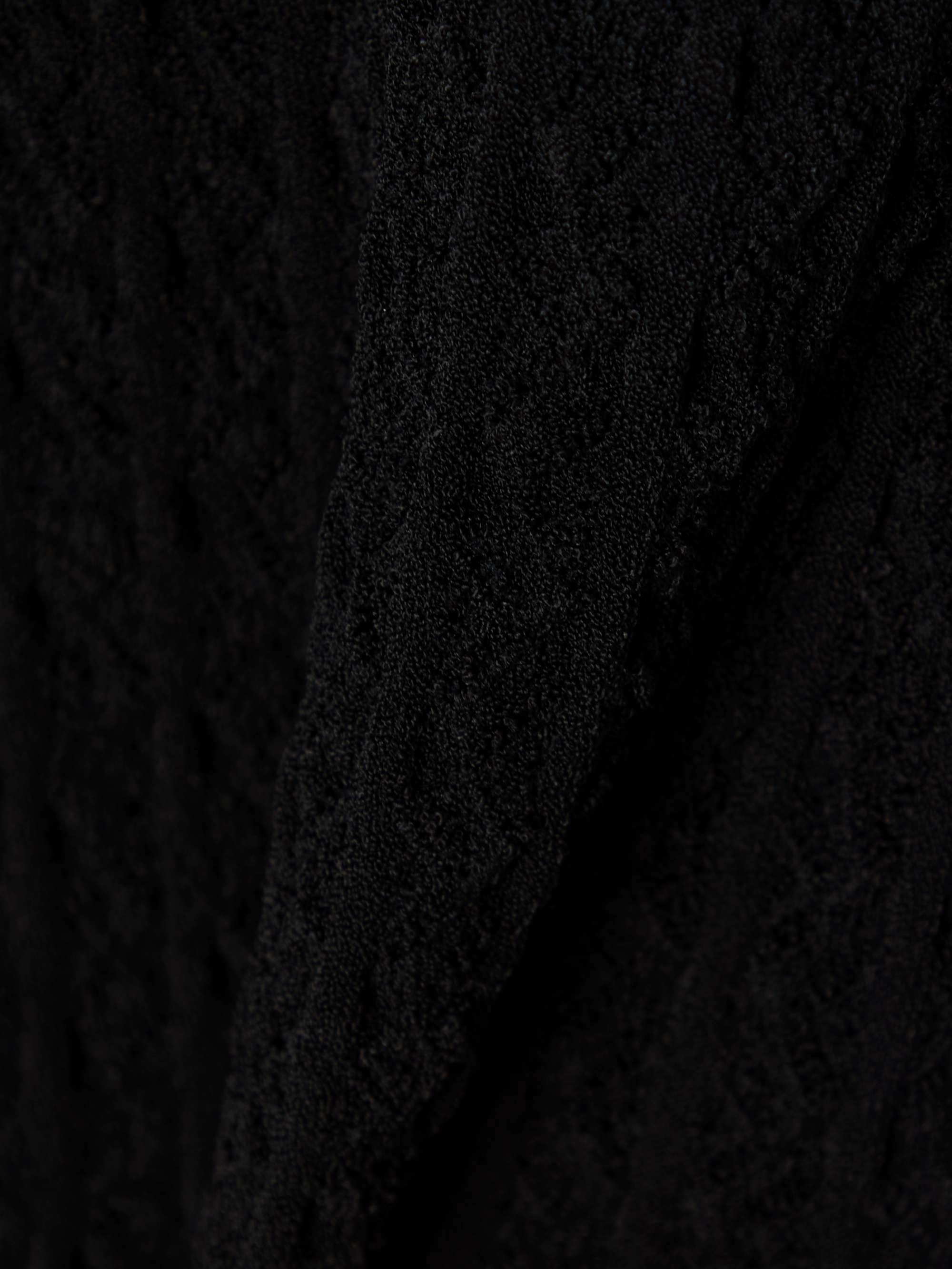 ALAÏA 