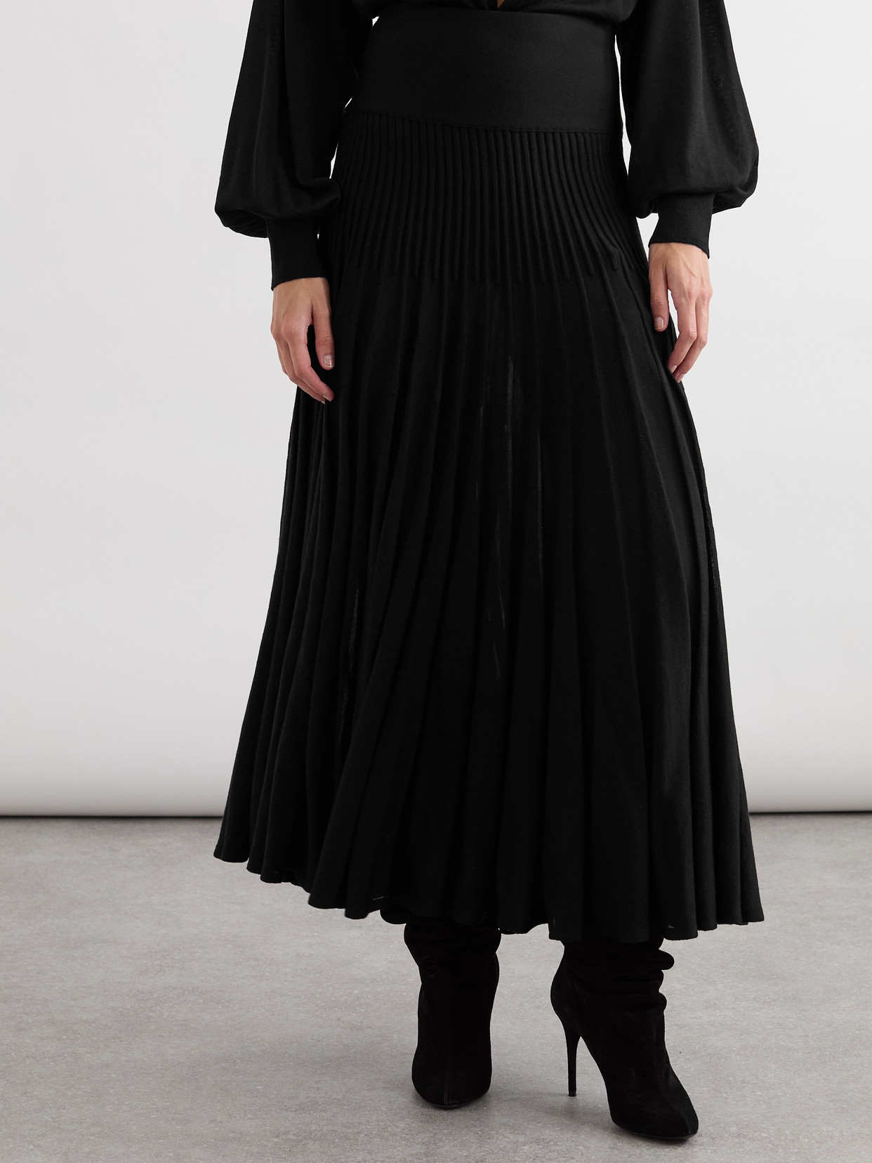 Alaïa Pleated Wool Midi Skirt In Black