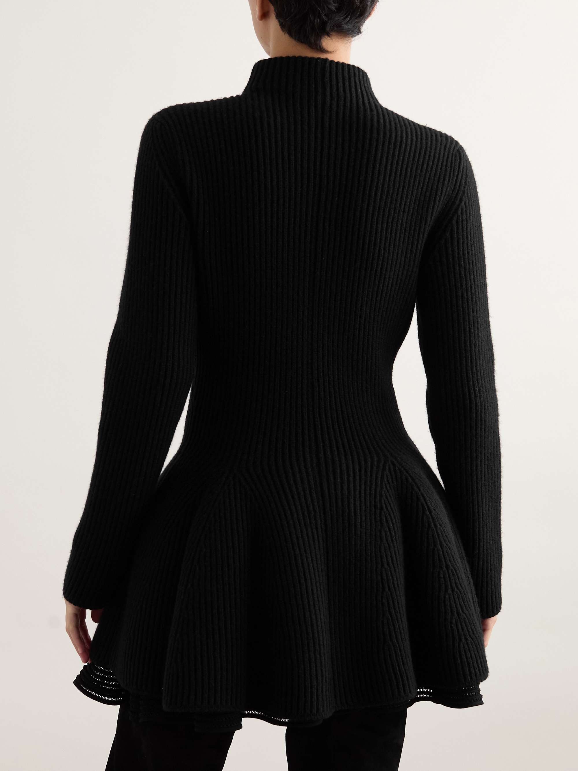 ALAÏA 