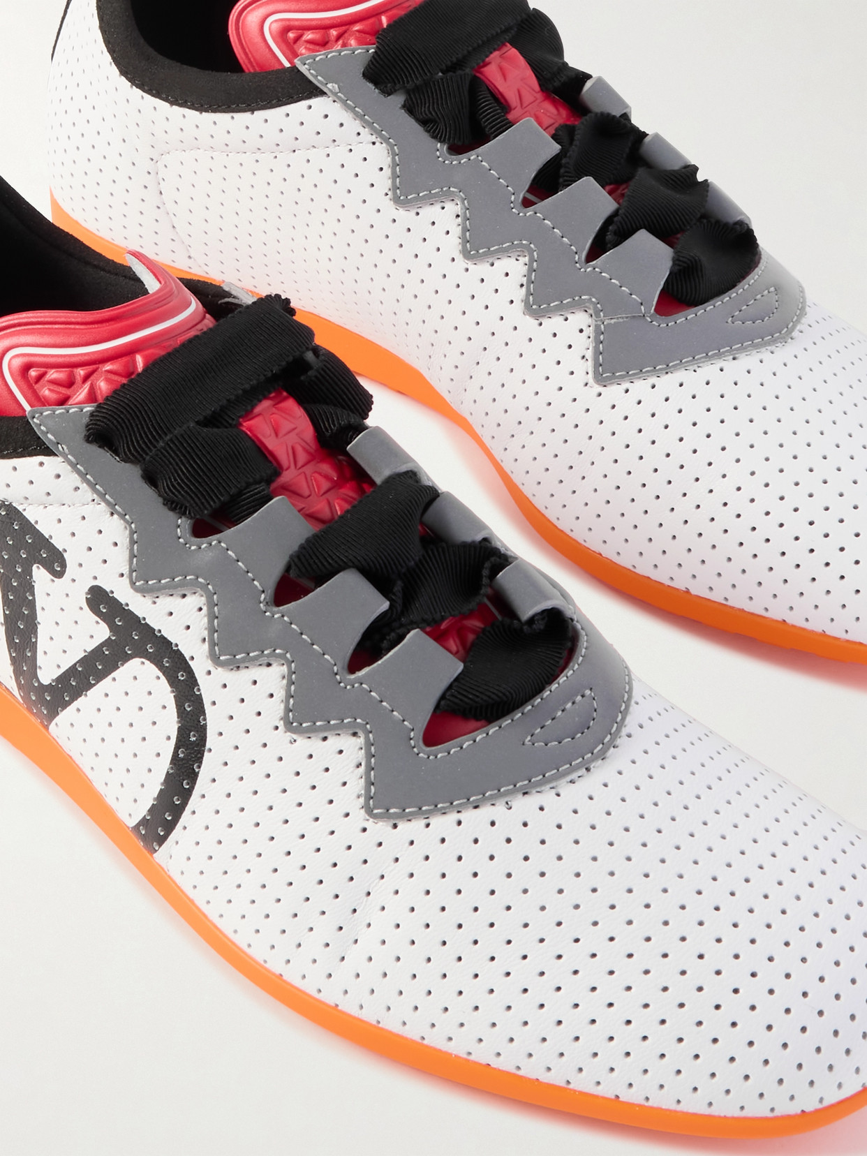 Valentino Garavani Chromathon Sneakers In Gray