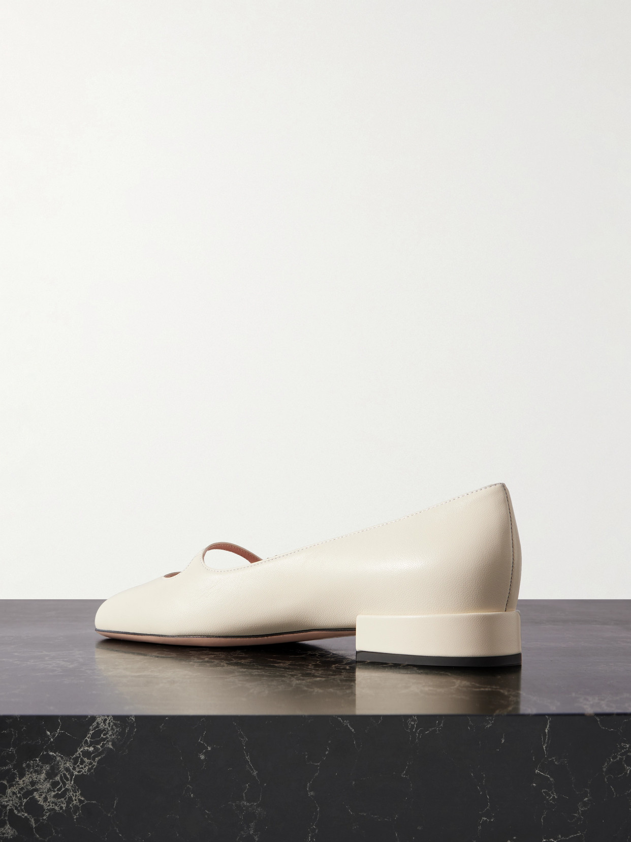 Valentino Ballerina 20 Embellished Leather Flats In Ivory