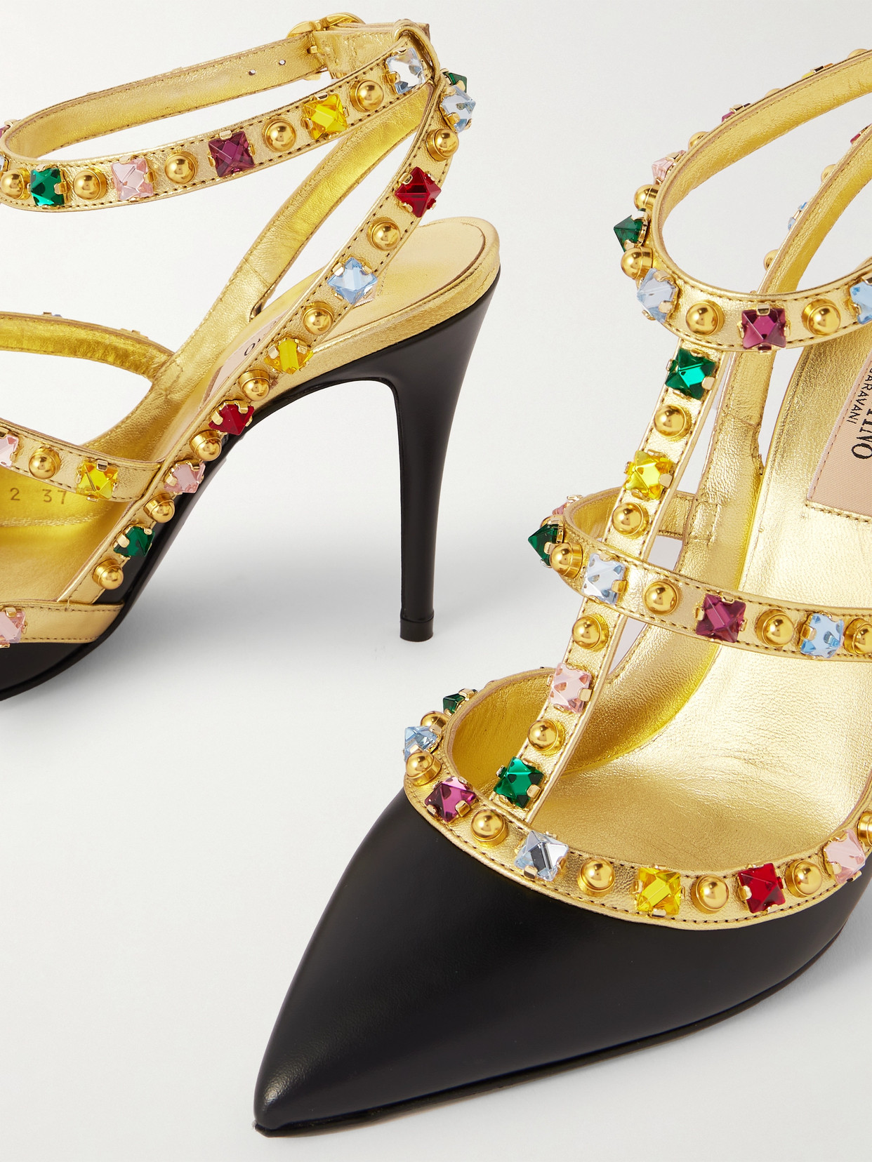 Valentino Rockstud Pumps With Strap In Black
