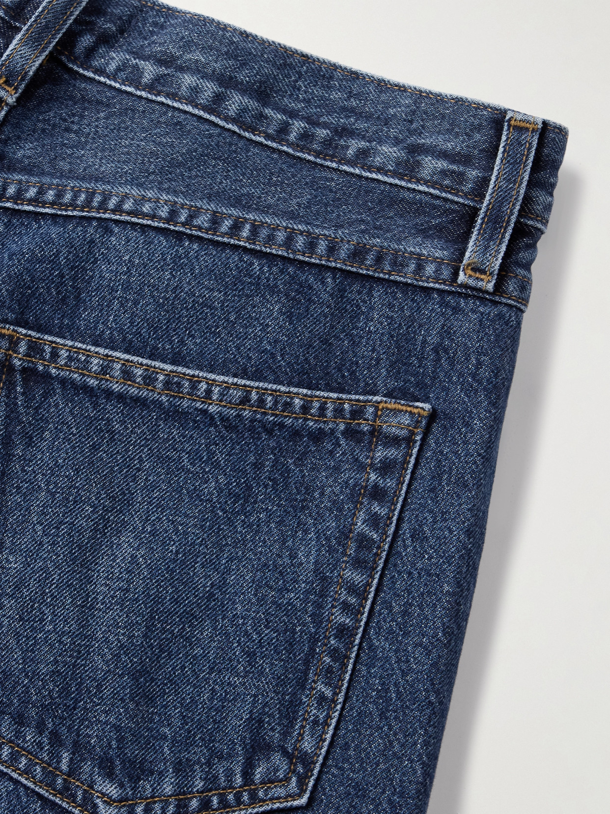 Frame The Narrow High-rise Tapered Jeans In Blue