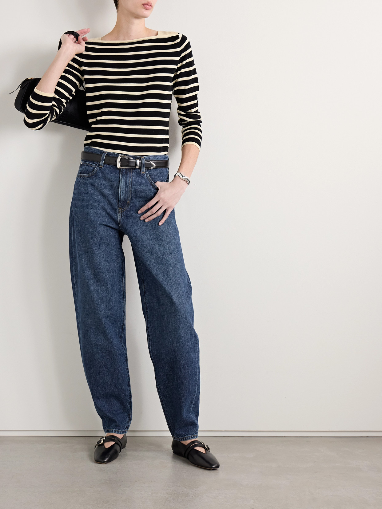 Frame The Narrow High-rise Tapered Jeans In Blue