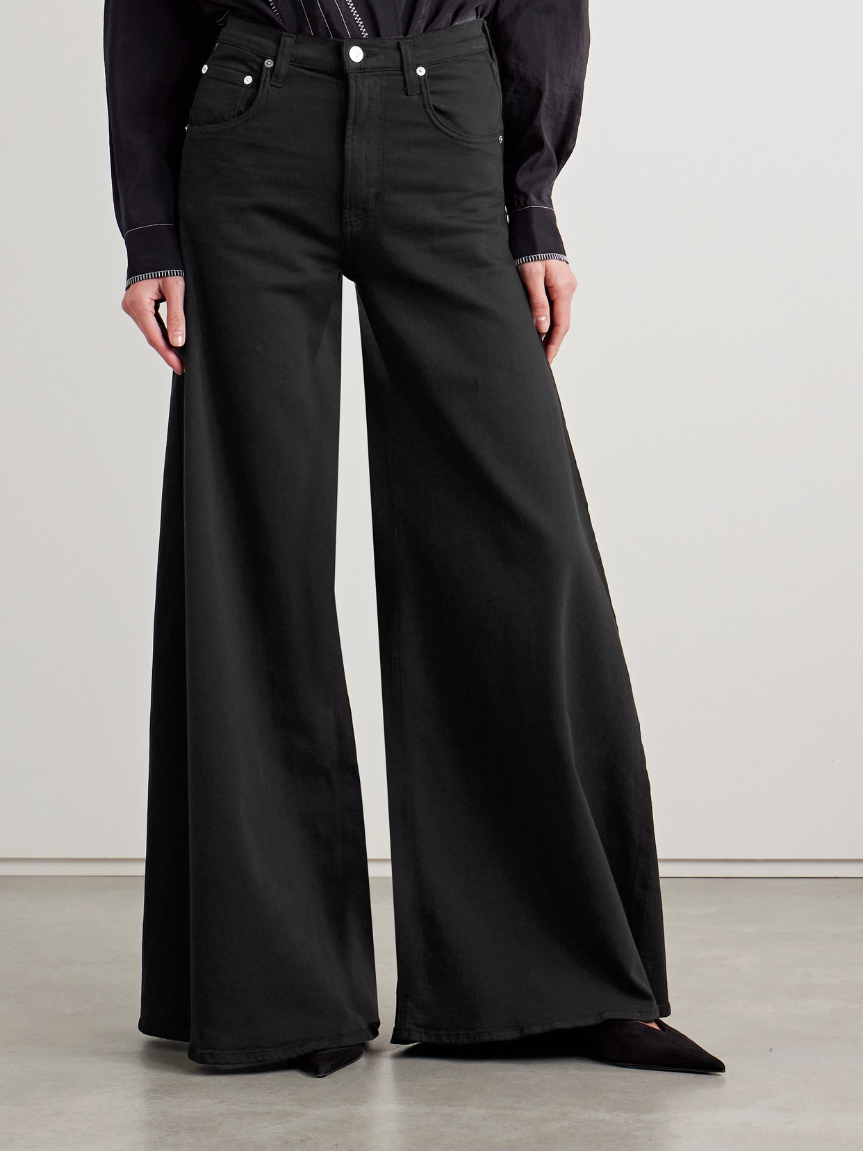 Citizen Of Humanity Amari Stretch High-rise Ultra Wide-leg Jeans In Black