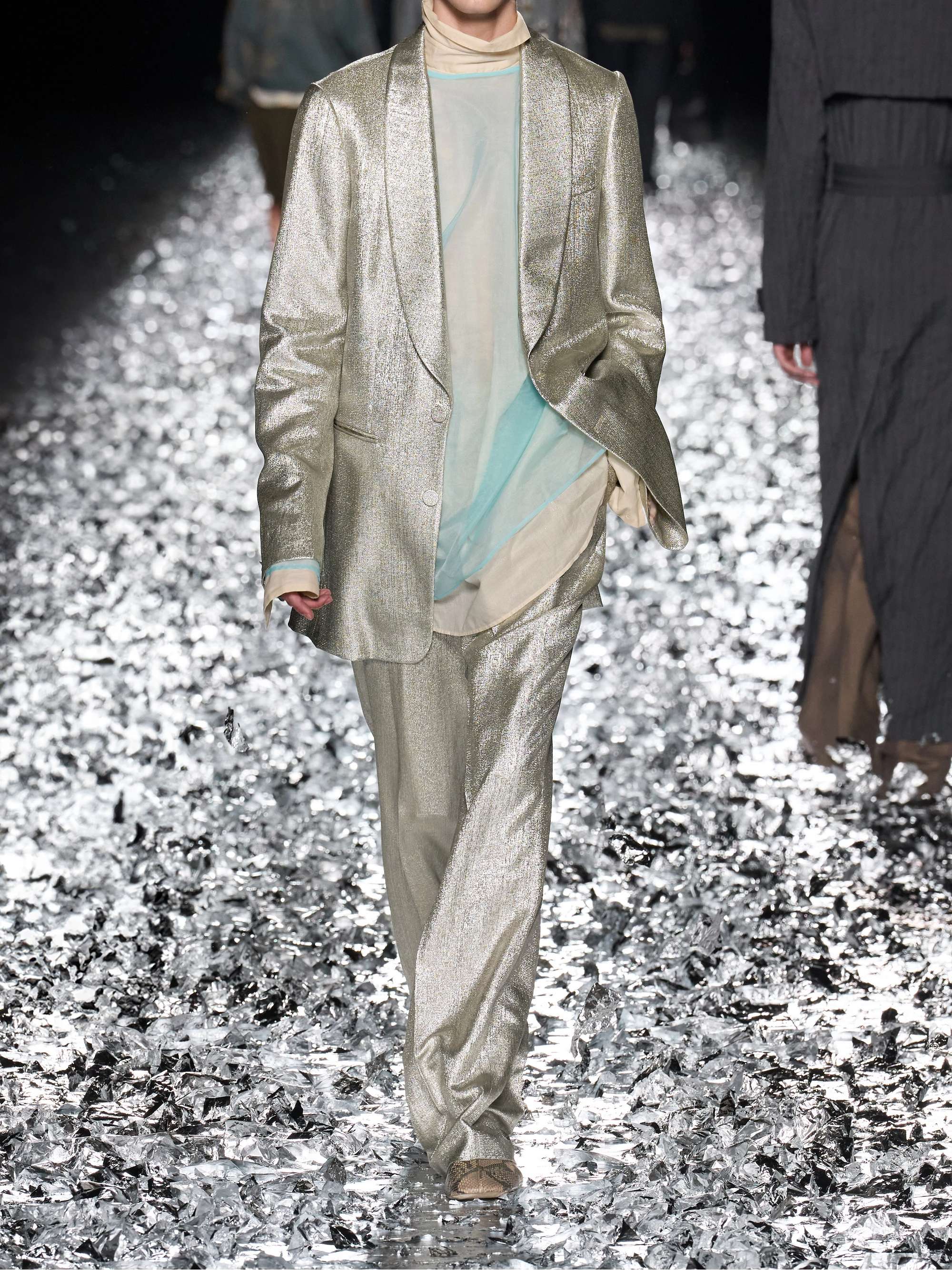 DRIES VAN NOTEN 