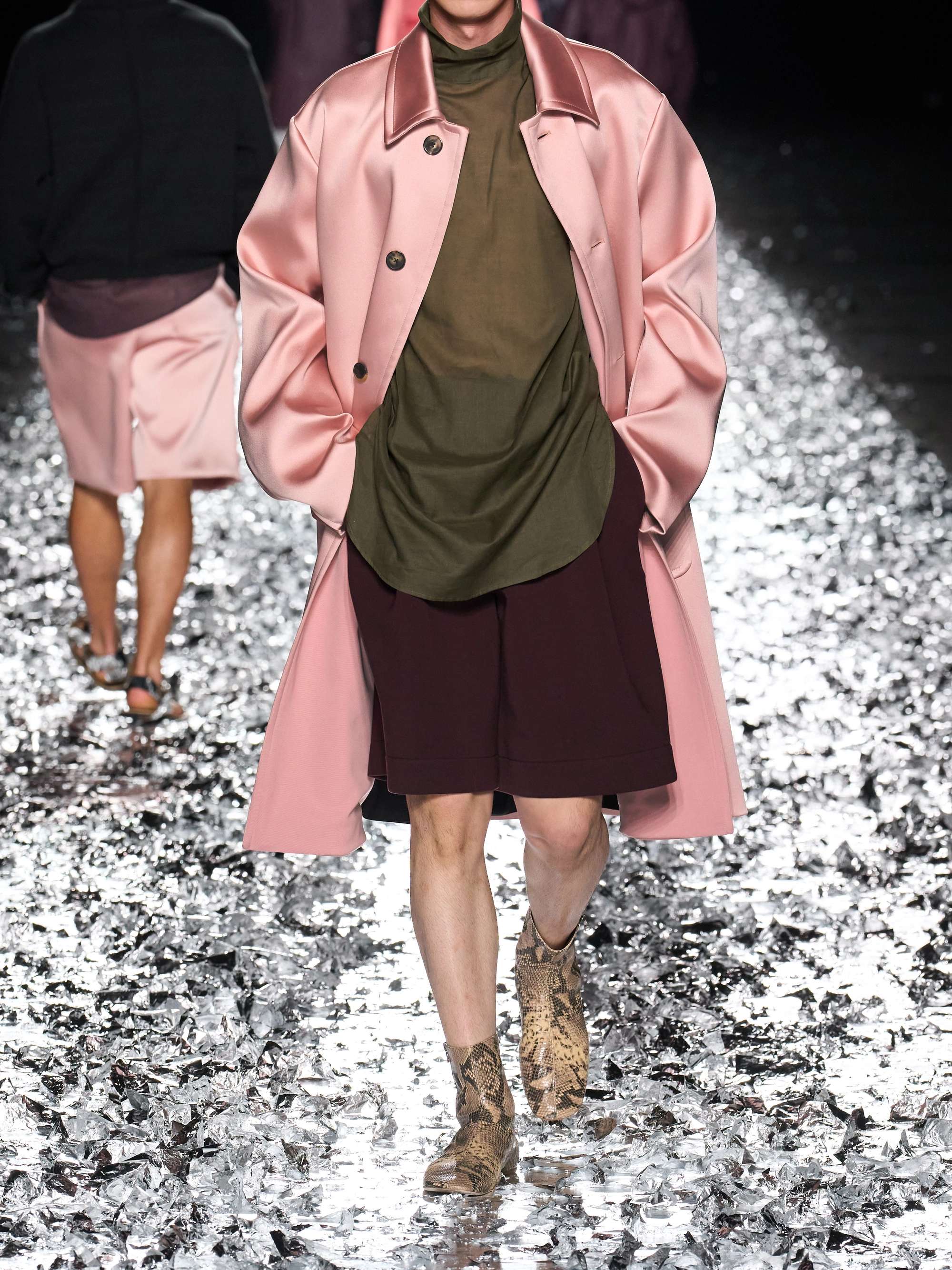 DRIES VAN NOTEN 