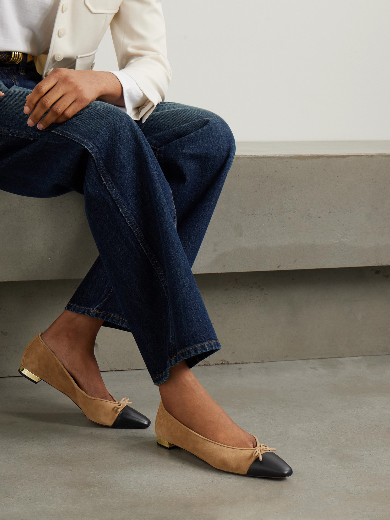 AQUAZZURA GIOIA BOW-DETAILED LEATHER-TRIMMED SUEDE BALLET FLATS