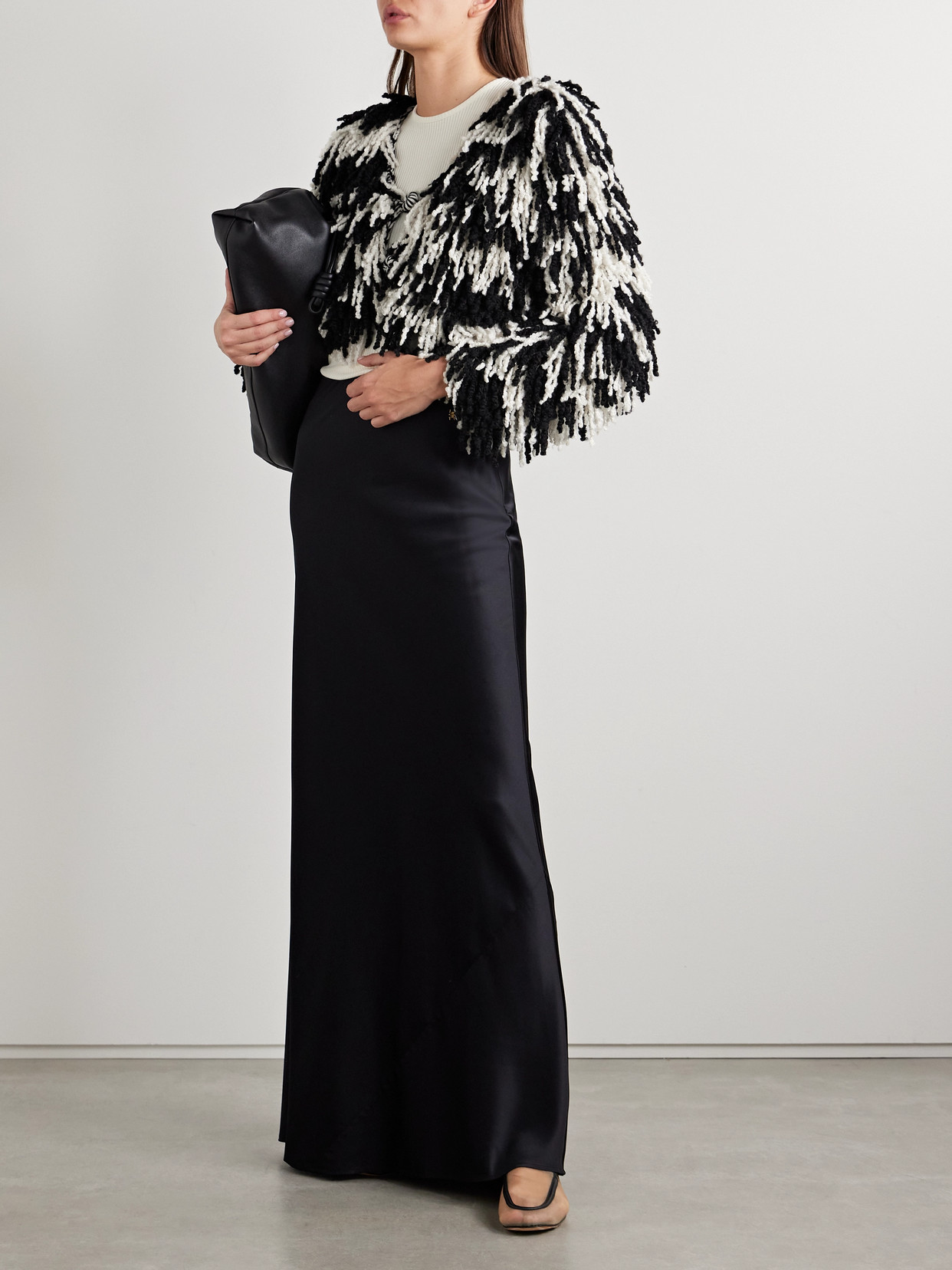 Suzie Kondi Shala Cropped Fringed Cashmere Cardigan In Black