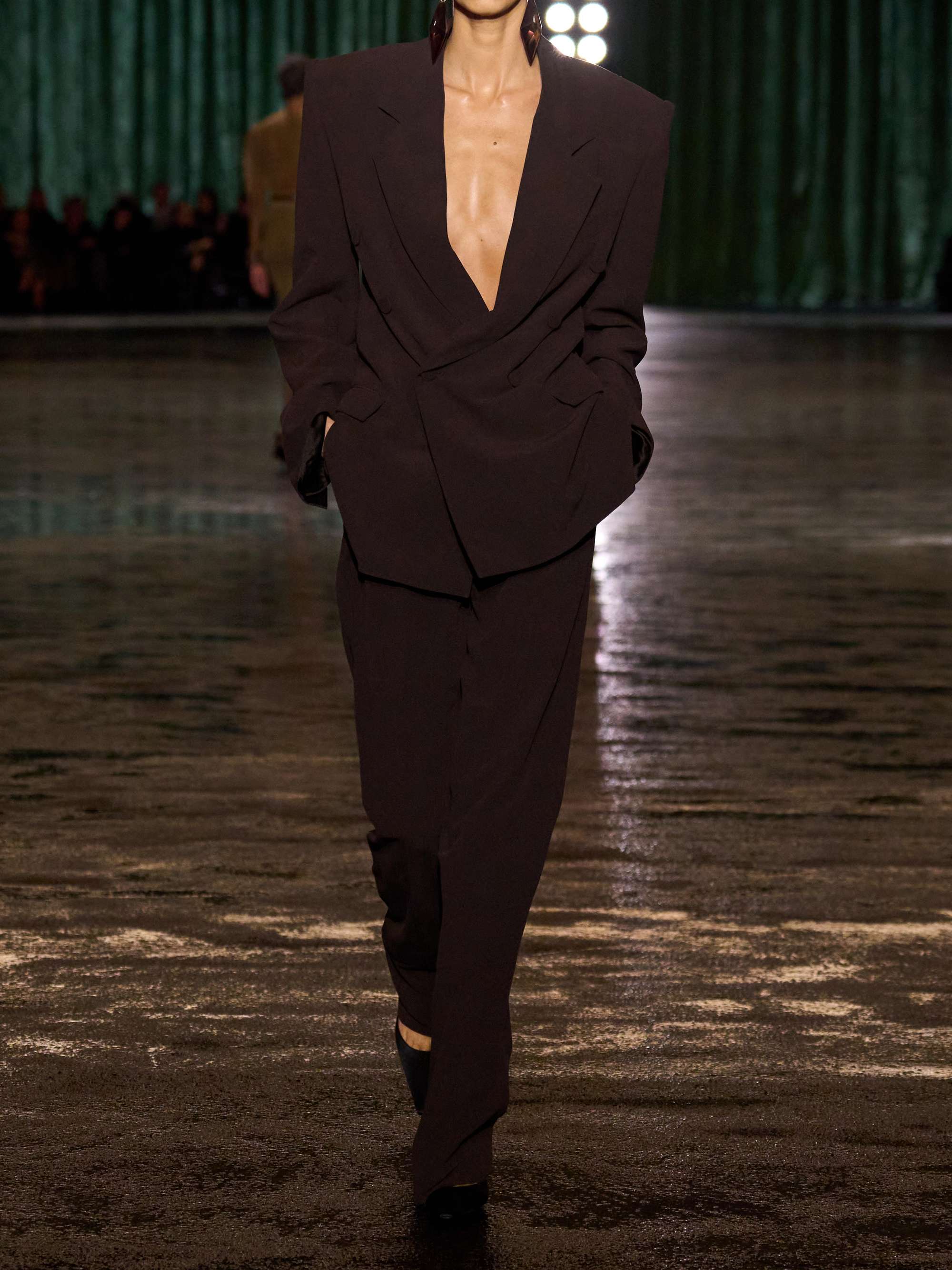 SAINT LAURENT 