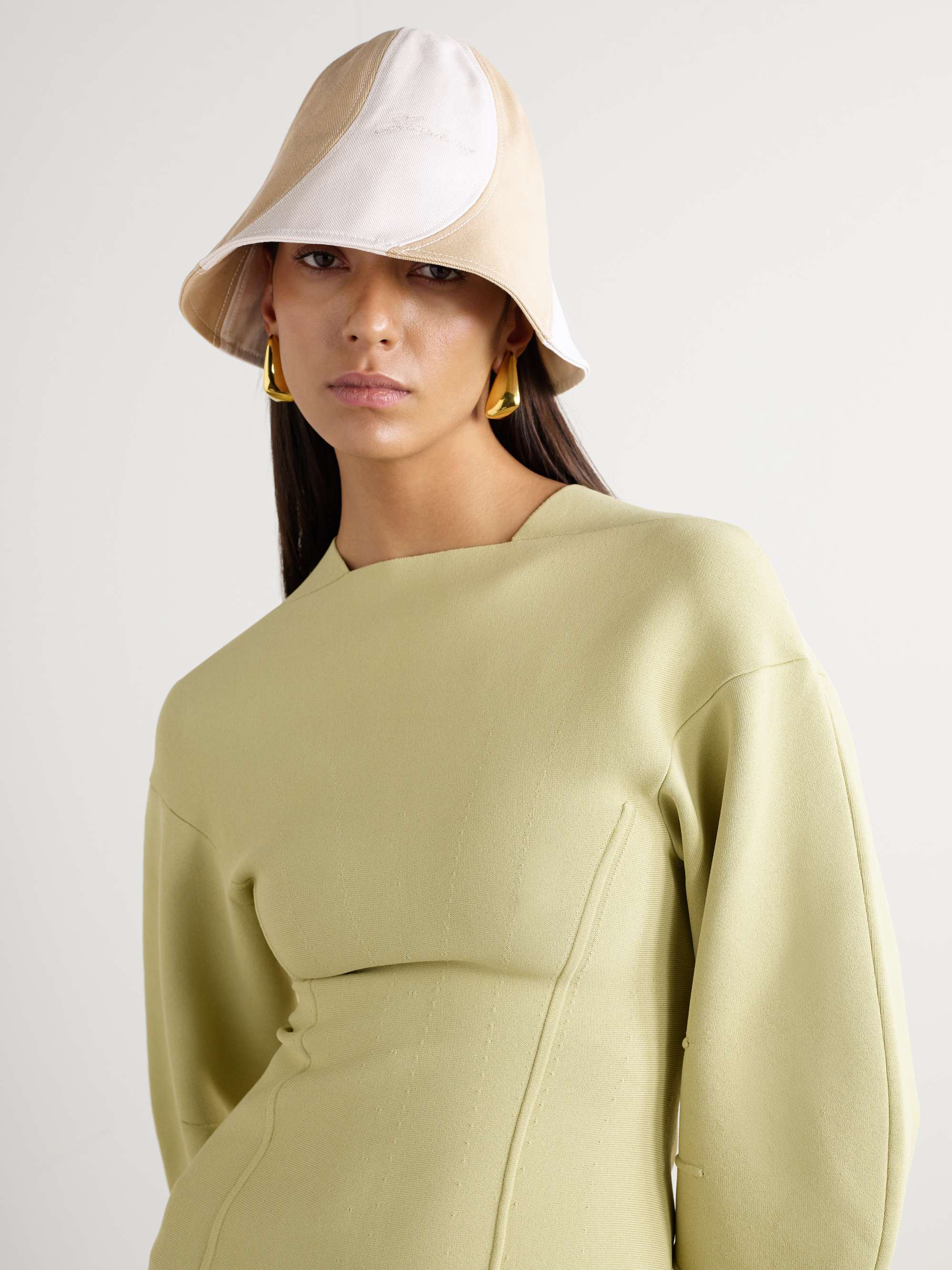 JACQUEMUS 