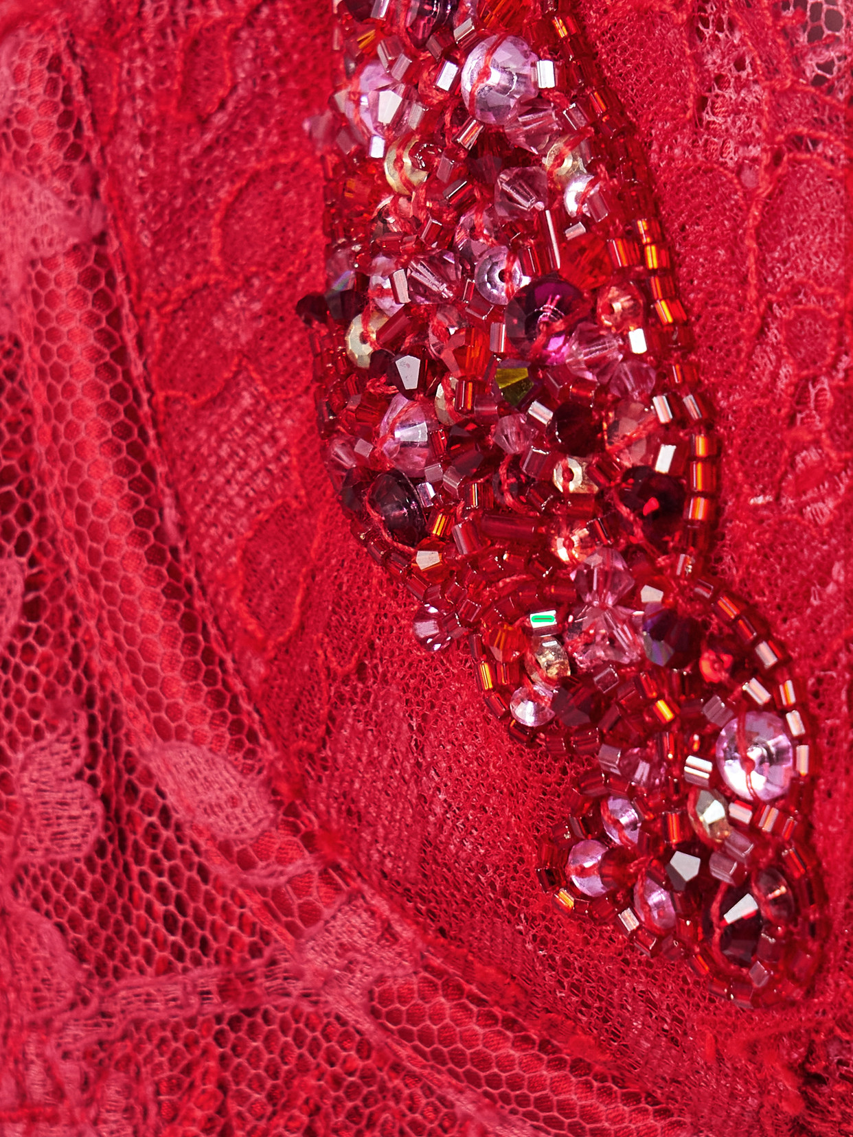 Agent Provocateur Graicelle Embellished Leavers Lace And Stretch-silk Satin Underwired Balconette Bra In Red