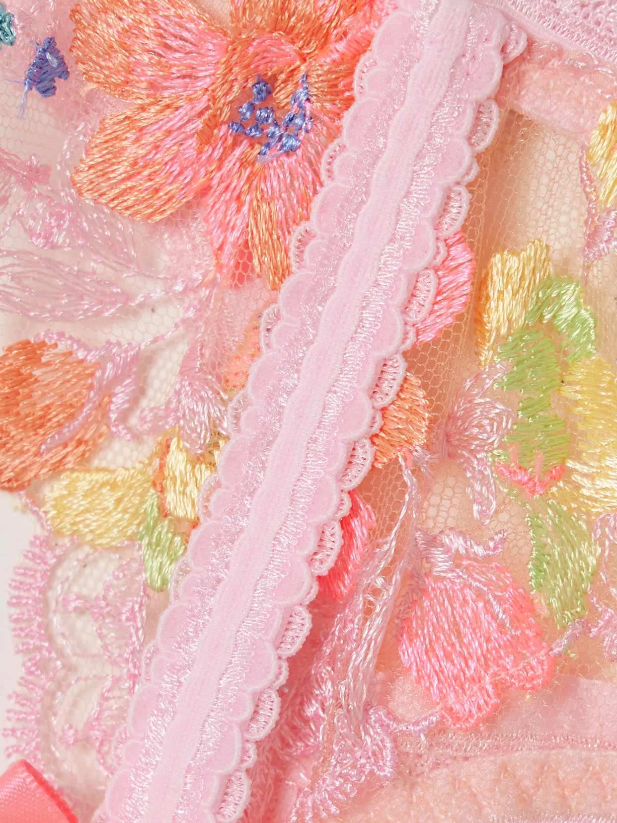 Agent Provocateur Rixie Bow-detailed Lace-trimmed Embroidered Tulle Suspender Belt In Pink