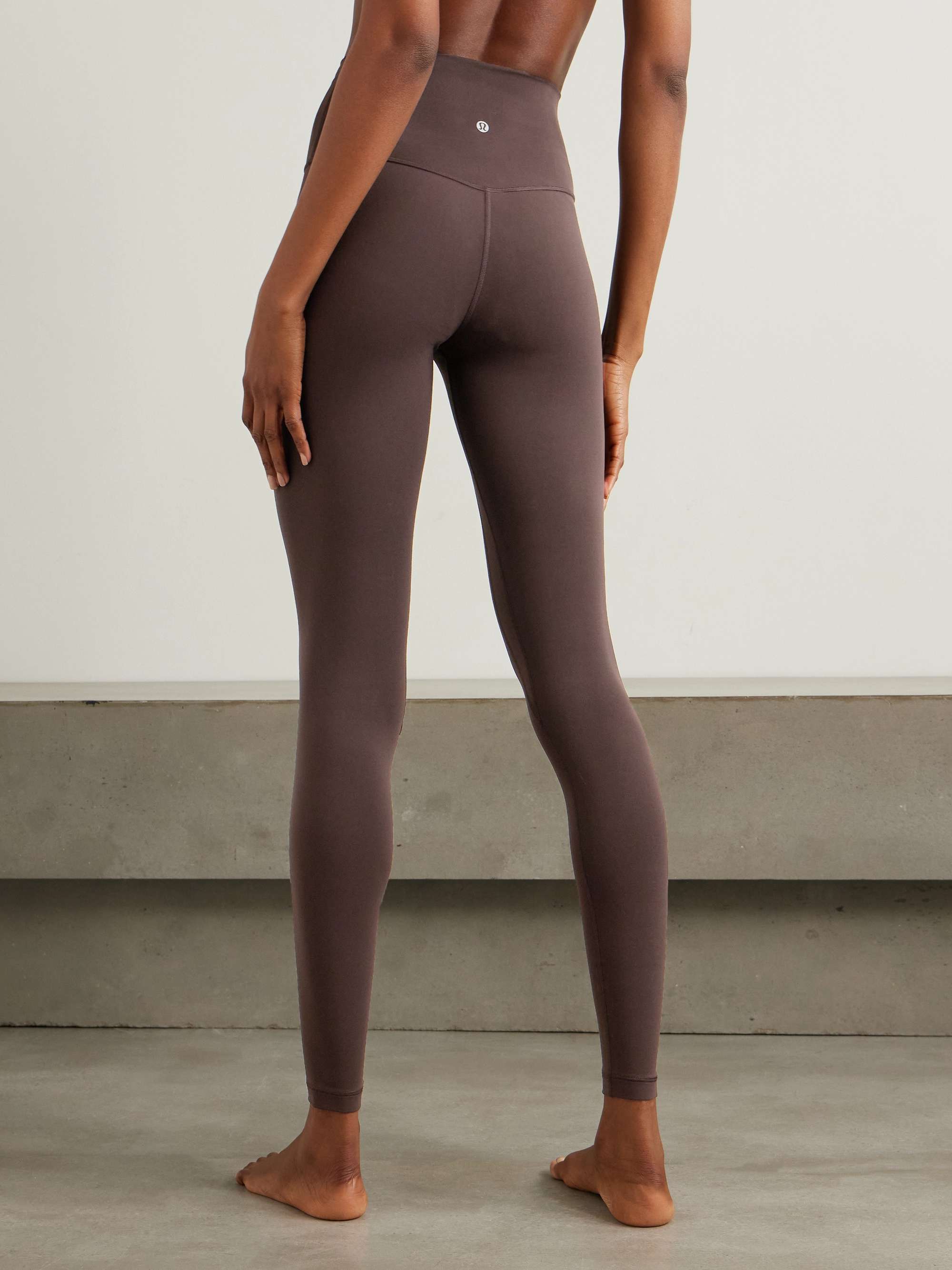 LULULEMON 