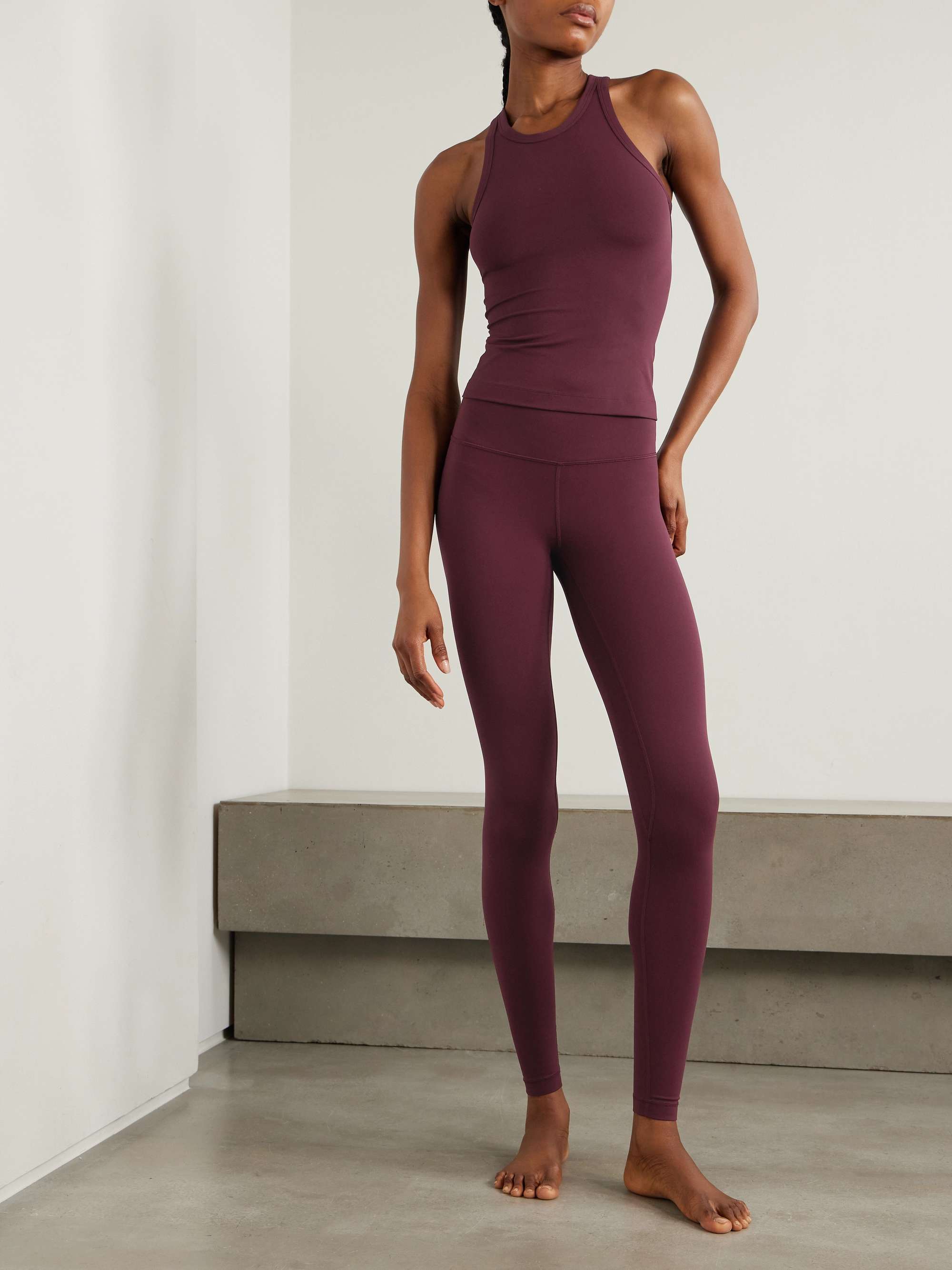 LULULEMON 
