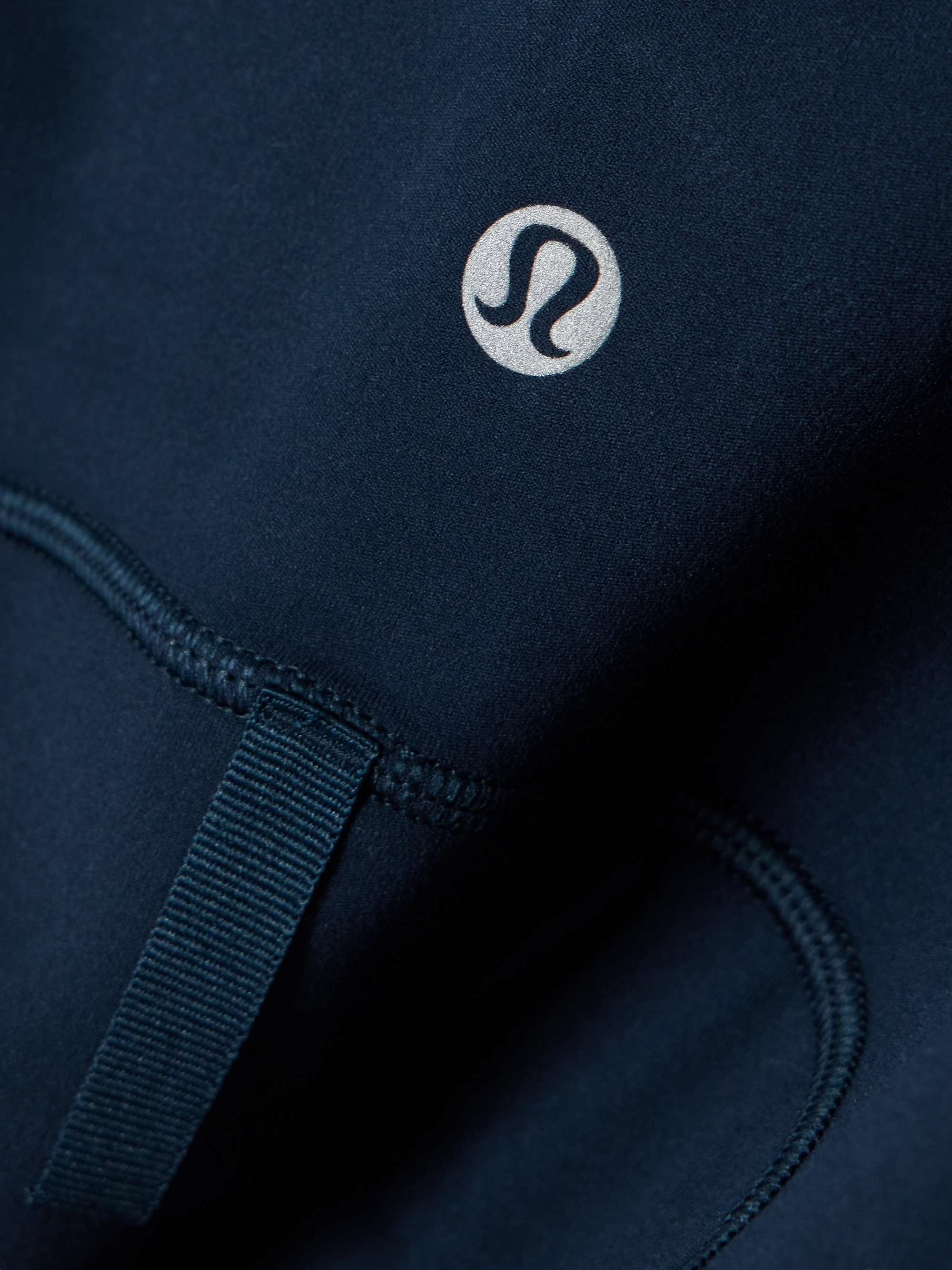 LULULEMON 