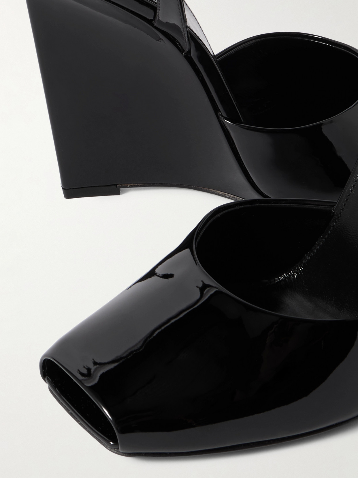 SAINT LAURENT LA SCANDALE PATENT-LEATHER WEDGE SANDALS