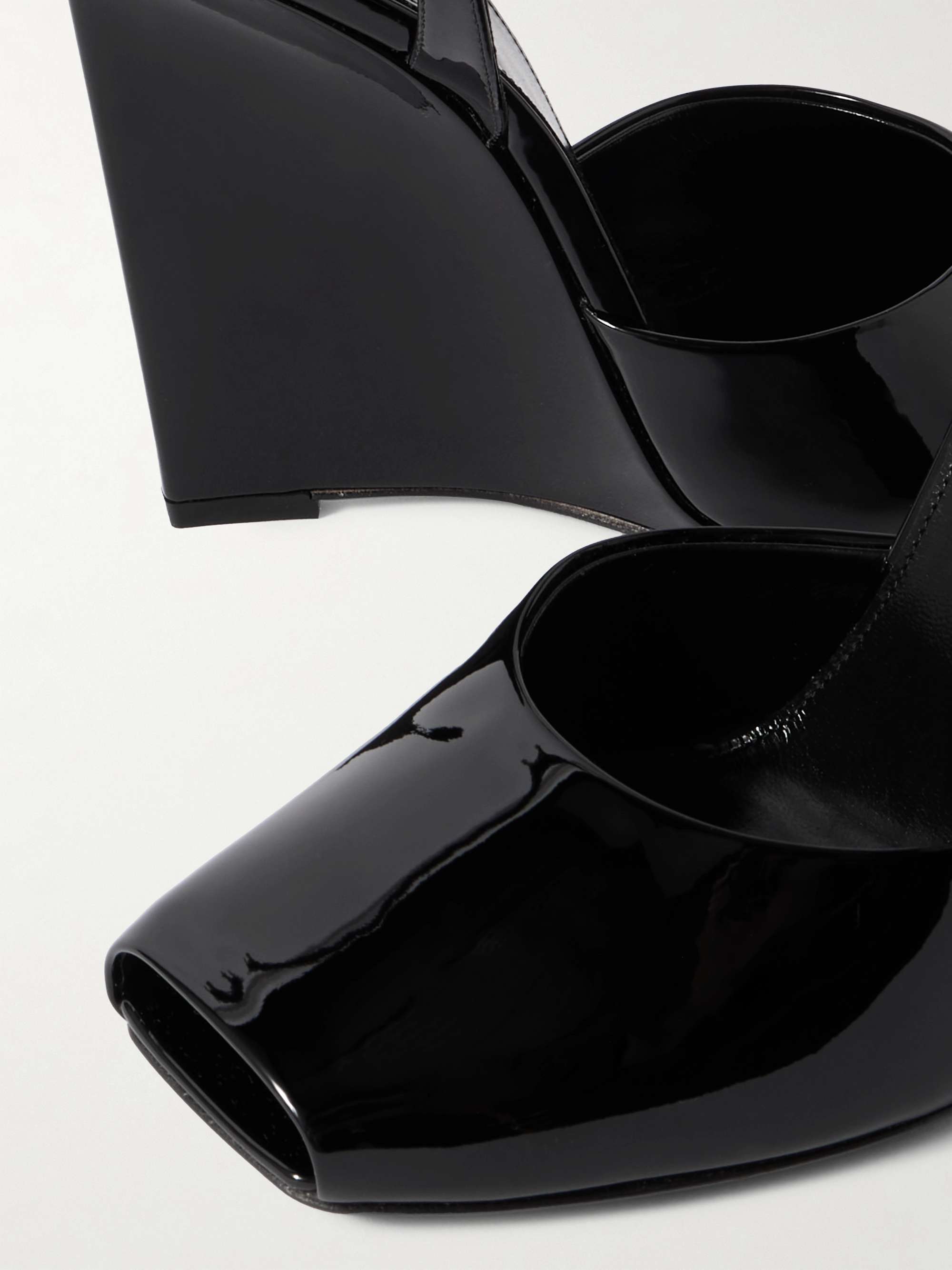 SAINT LAURENT 